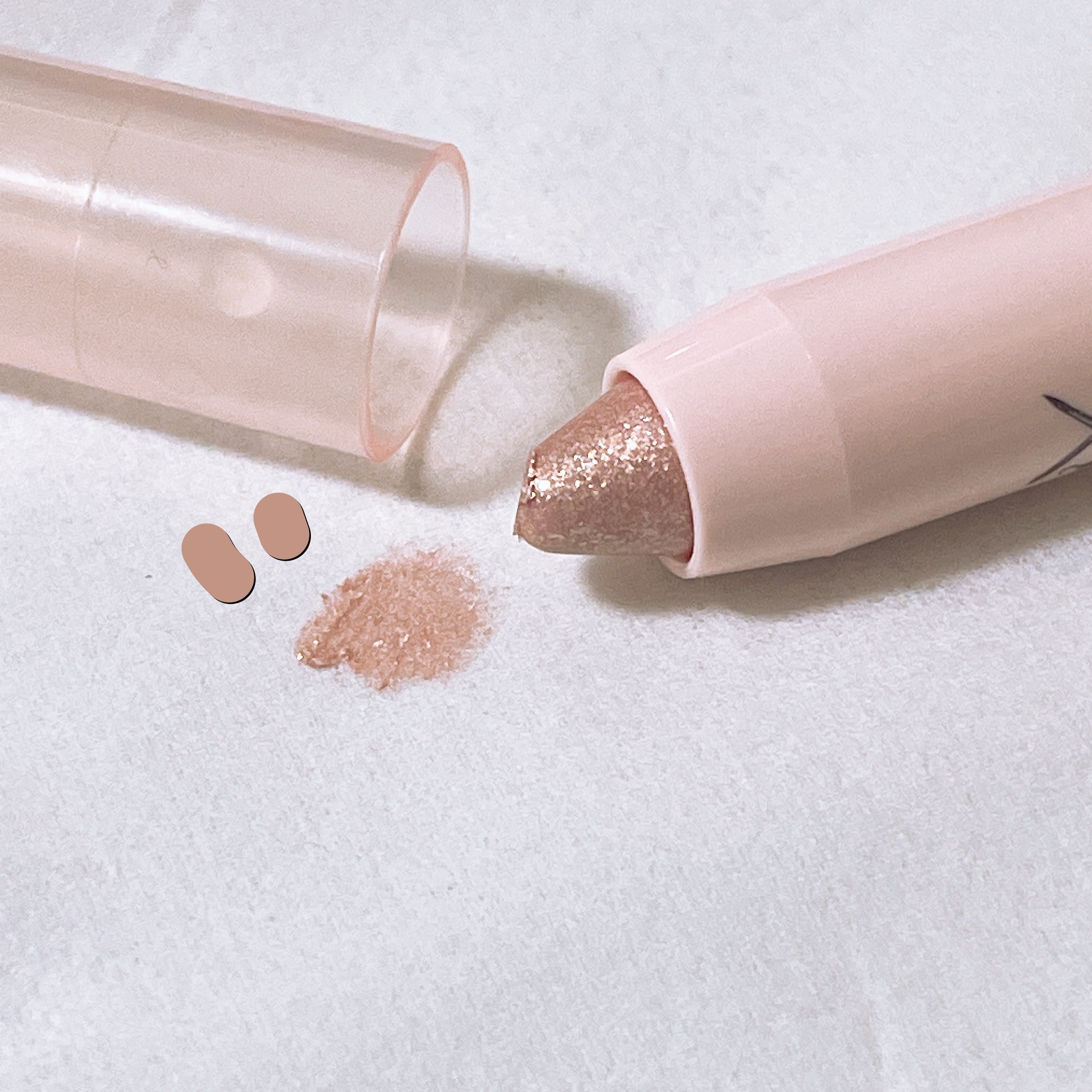 アートクラス アイグリッツ/too cool for school/スティックアイシャドウを使ったクチコミ（2枚目）