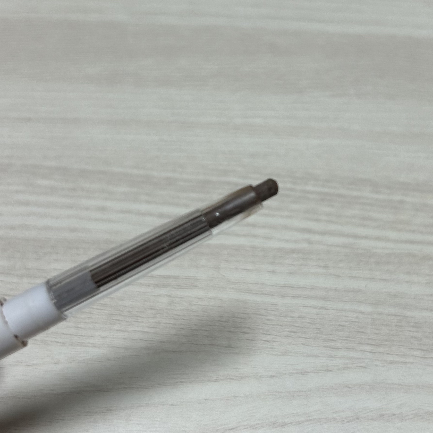 LP オートマティック アイブロウペンシル/DAISO/アイブロウペンシルを使ったクチコミ（3枚目）