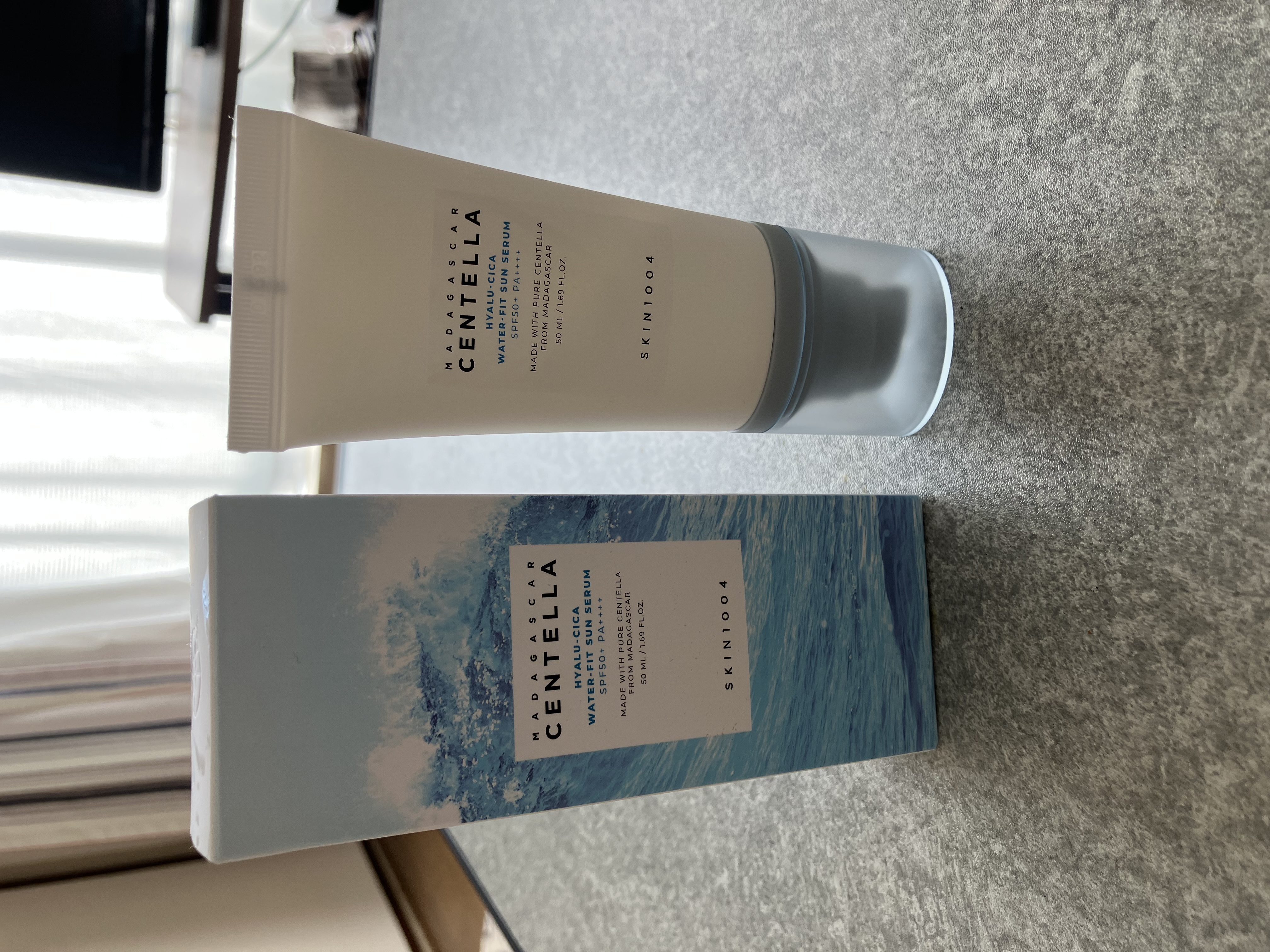 ヒアルーシカ ウォーターフィット サンセラム/SKIN1004/日焼け止めローションを使ったクチコミ（1枚目）