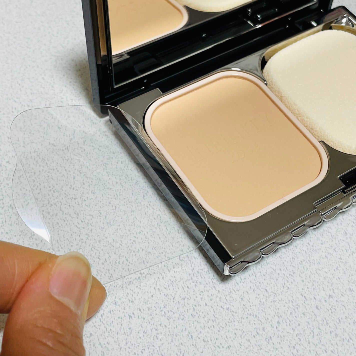 スキンルミナンス ファンデーション/インフィニティ/パウダーファンデーションを使ったクチコミ(4枚目)