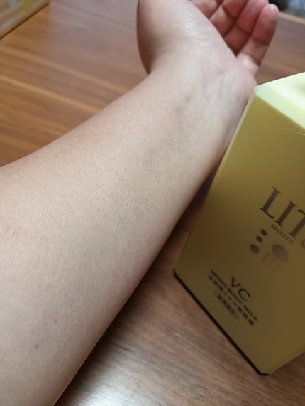 モイストC 薬用ボディミルク リラックスハーブの香り/リッツ/ボディミルクを使ったクチコミ(4枚目)