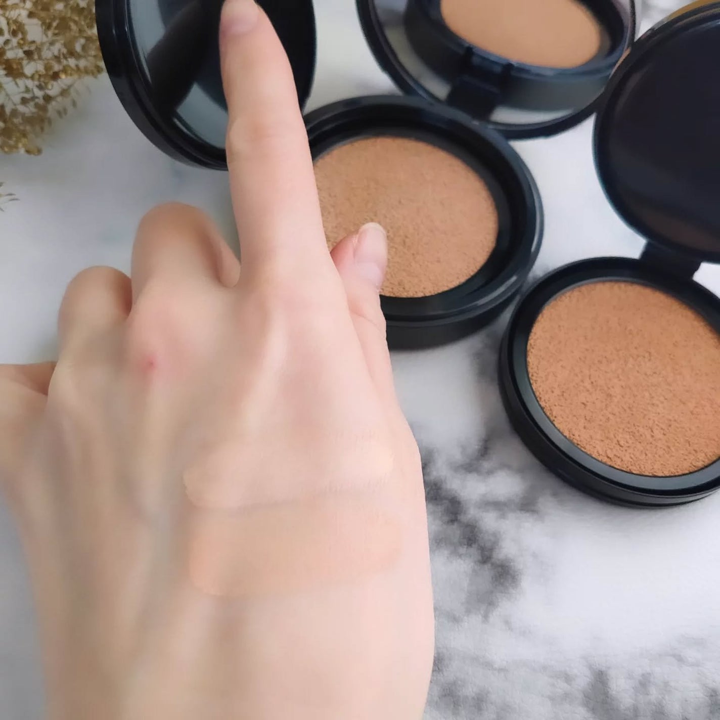 ベルベットジュエルクッション/BIVABOO/クッションファンデーションを使ったクチコミ(7枚目)