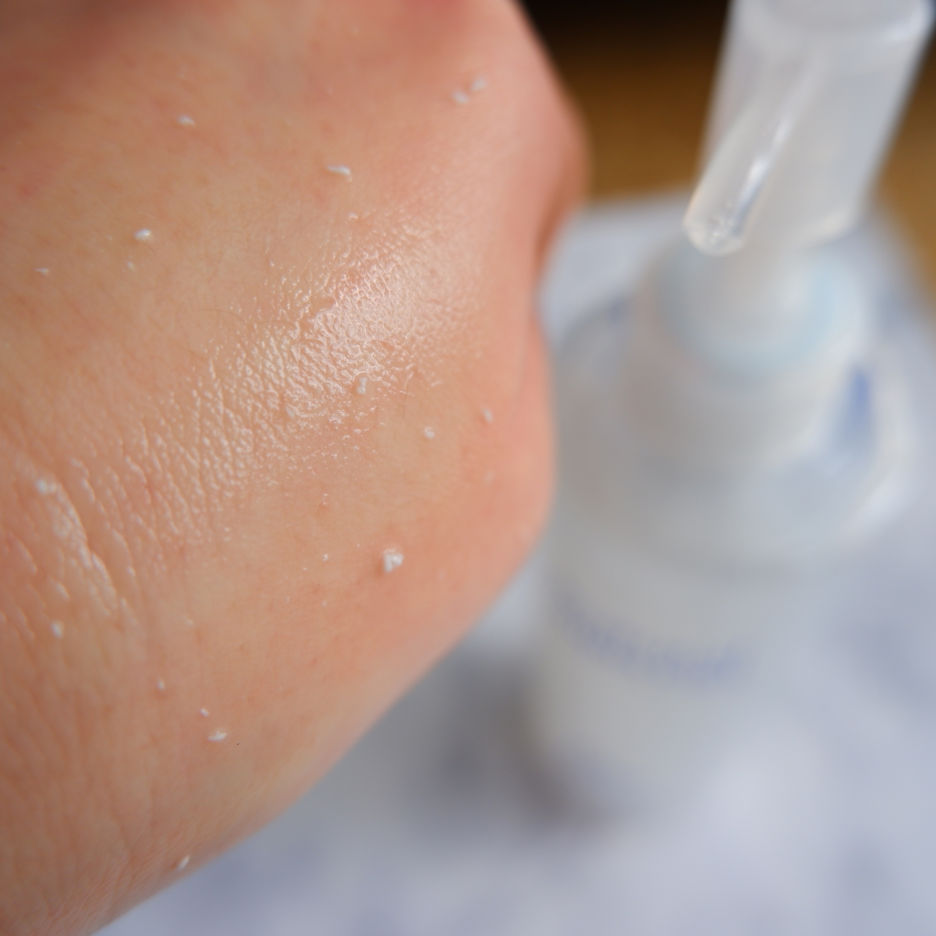 ナチュラルアクアジェル/Cure/ピーリングを使ったクチコミ（3枚目）