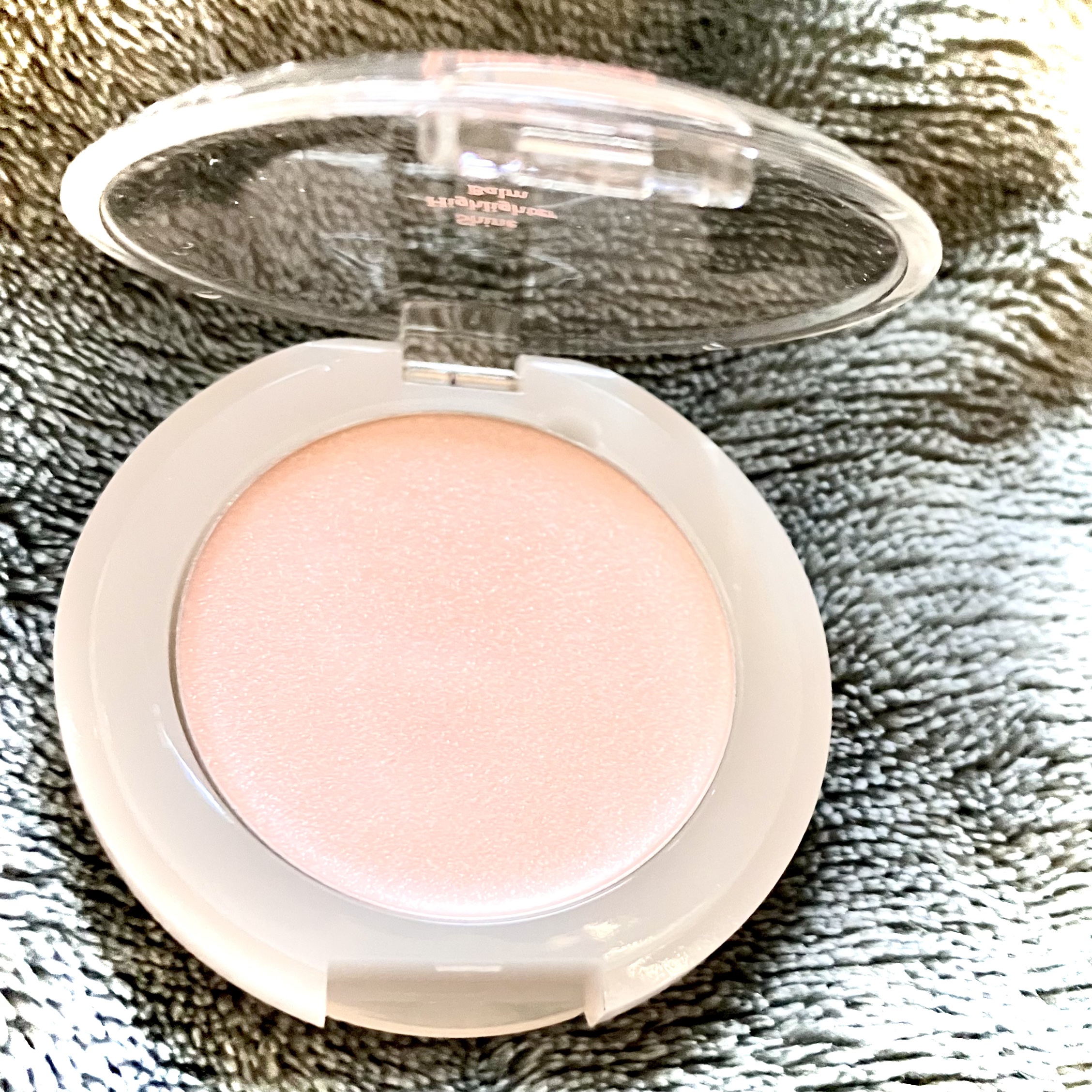 シャインハイライターバーム/hana by hince/クリームハイライトを使ったクチコミ（3枚目）