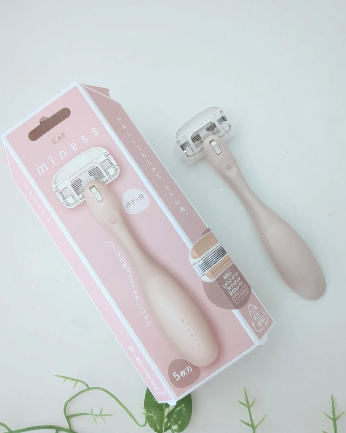 miness ボディ用カミソリ 替刃2個付/貝印/シェーバーを使ったクチコミ(2枚目)