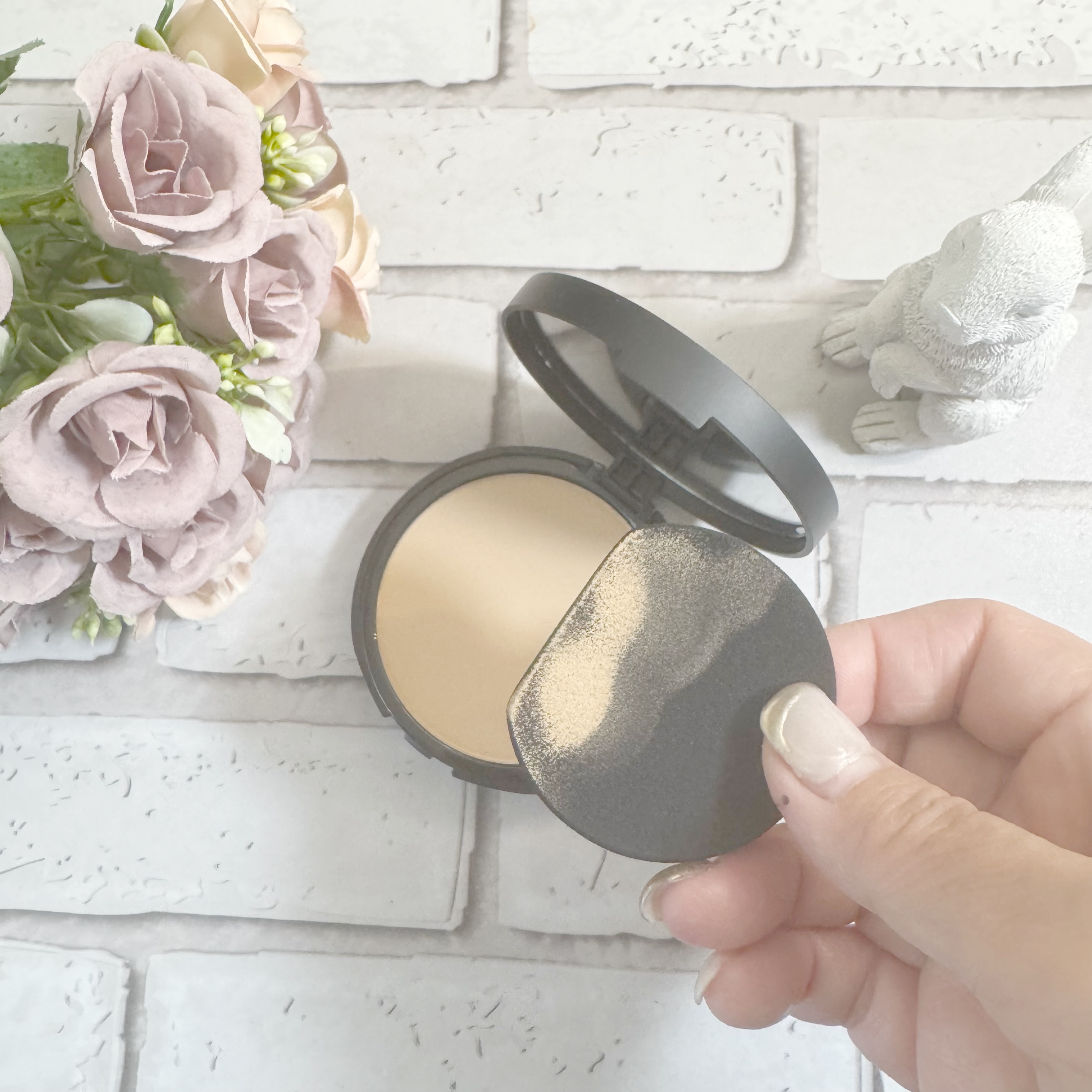 ベアプロ 24HR パウダー ファンデーション/bareMinerals/パウダーファンデーションを使ったクチコミ（3枚目）