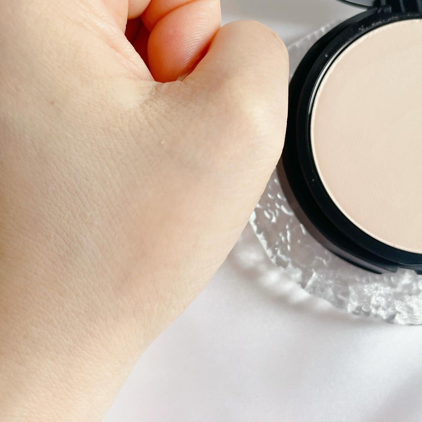 ベアプロ 16HR パウダー ファンデーション/bareMinerals/パウダーファンデーションを使ったクチコミ(5枚目)