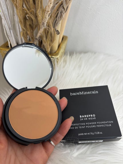 ベアプロ 24HR パウダー ファンデーション ミディアム 30 ニュートラル/bareMinerals/パウダーファンデーションの画像