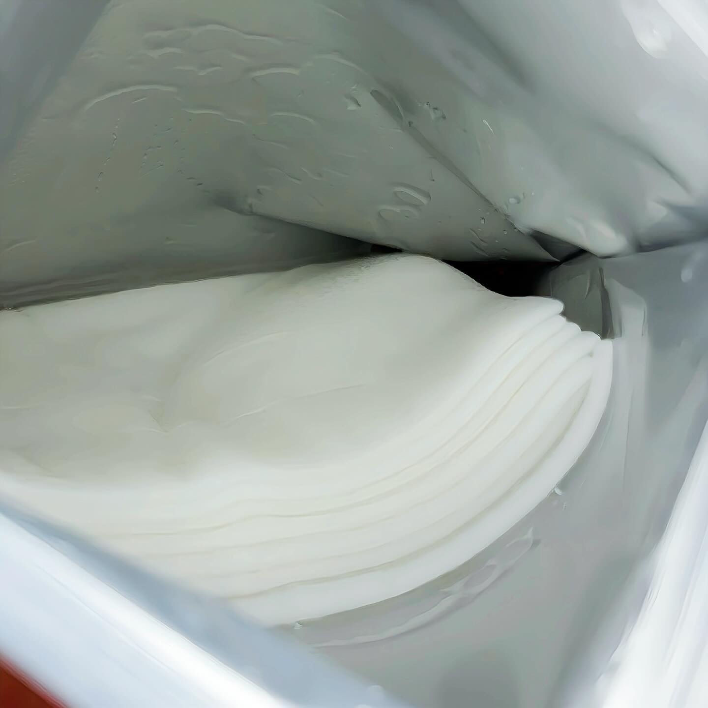 ルルルンプレシャス WHITE(クリア)【旧】/ルルルン/シートマスク・パックを使ったクチコミ（2枚目）