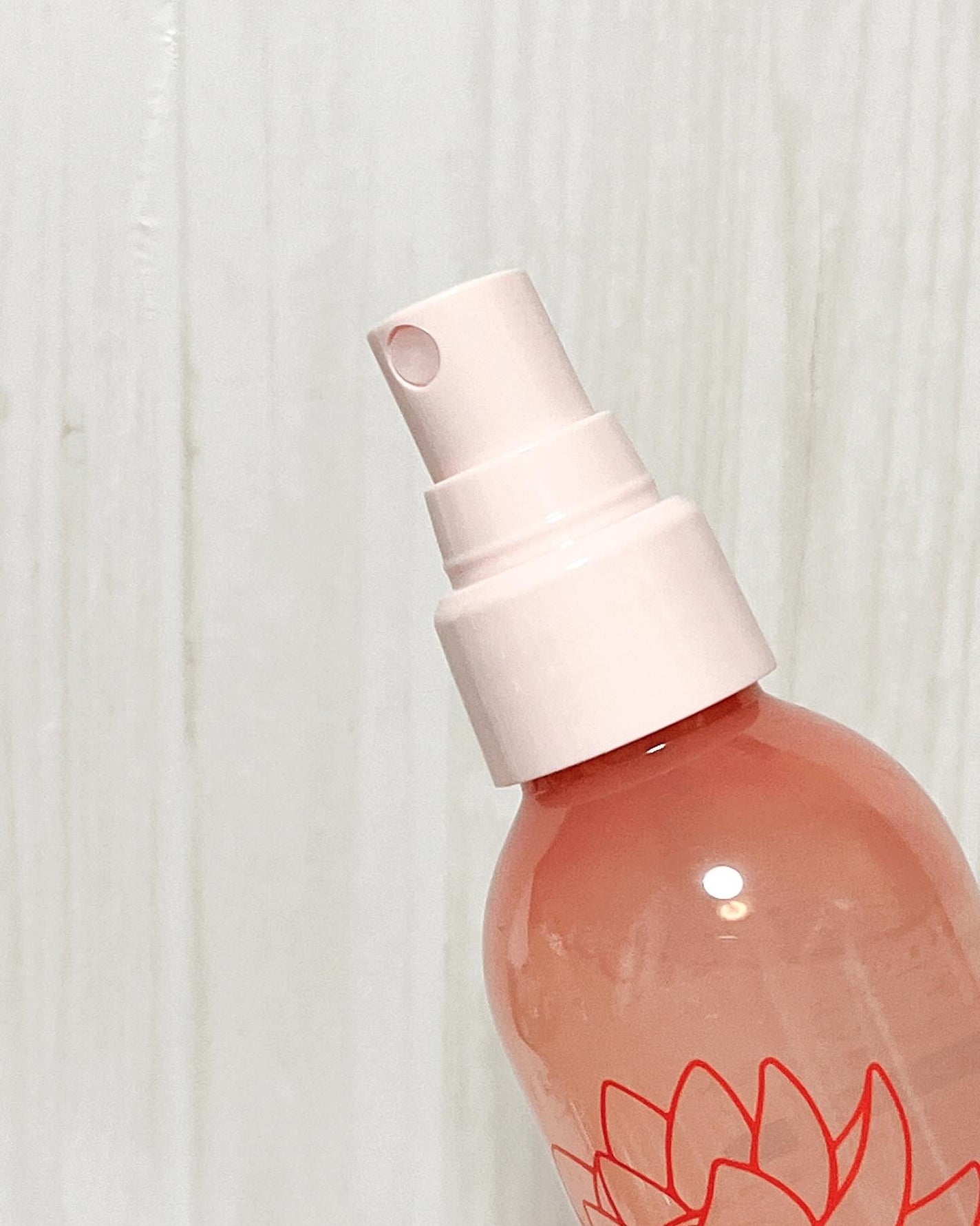 ロータス ワンデーストレート ヘアミスト ティー&シトラスの香り/ダイアン/ヘアミストを使ったクチコミ(2枚目)