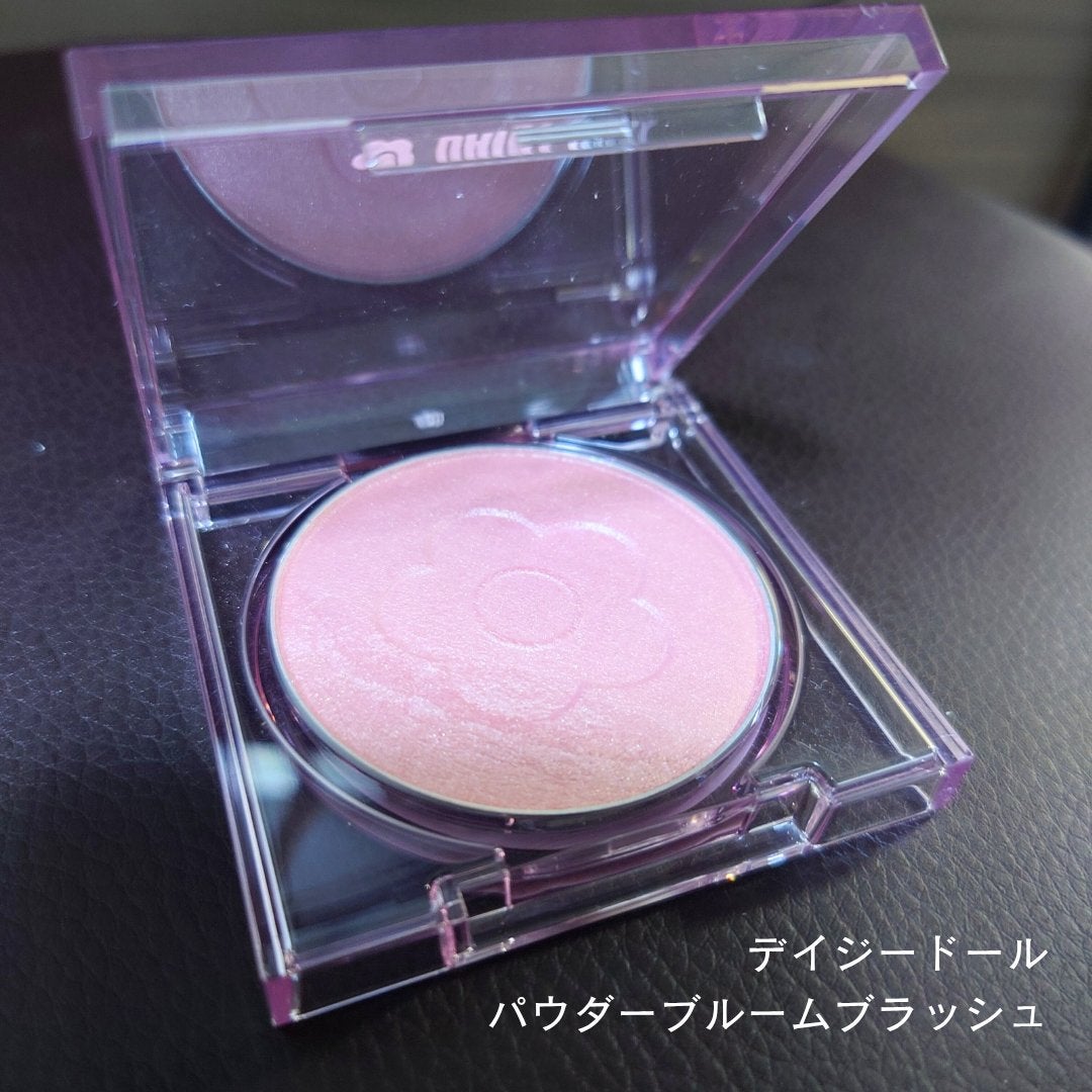 デイジードール パウダー ブラッシュ ブルーム/DAISY DOLL by MARY QUANT/パウダーチークを使ったクチコミ(1枚目)