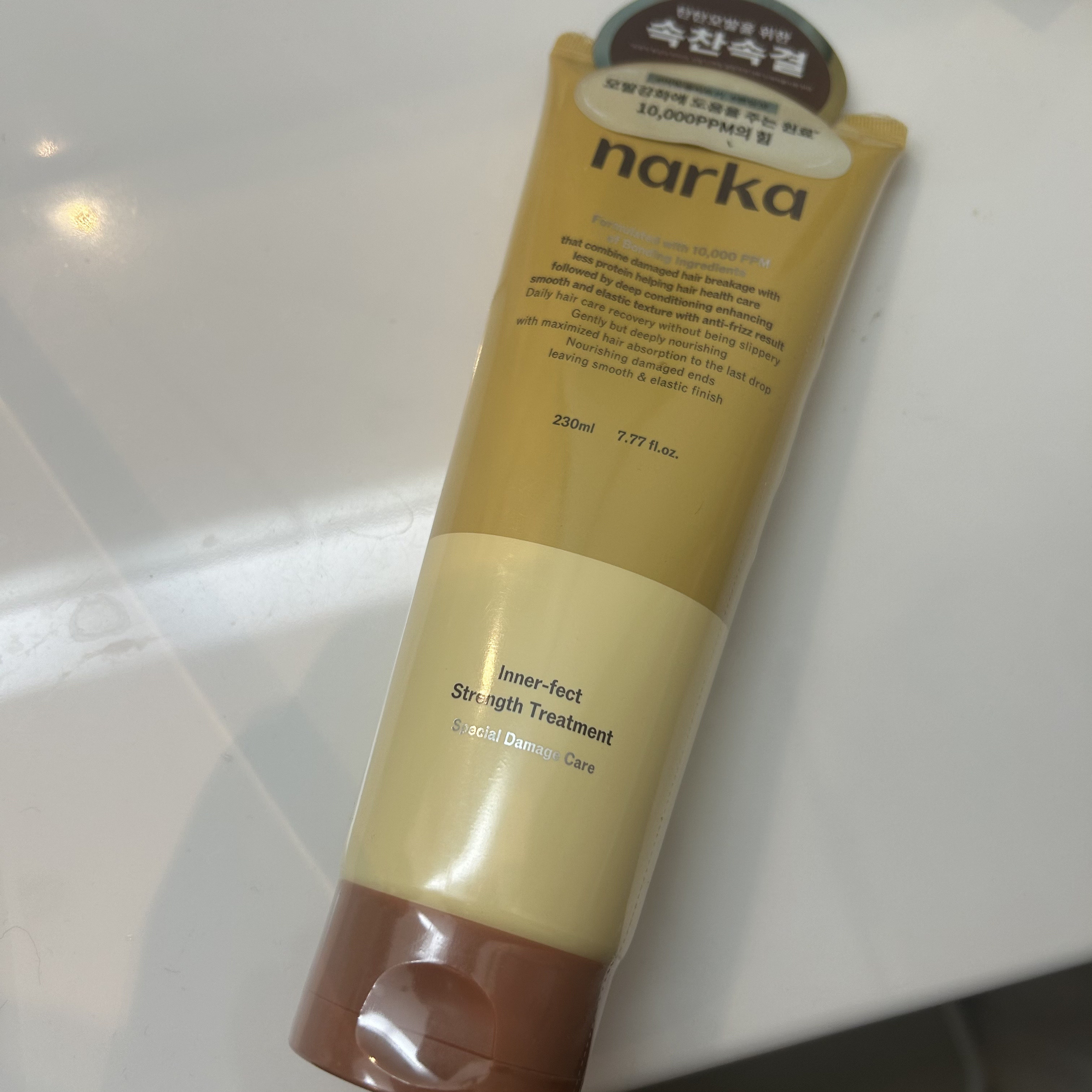 シュガーラビングリップソルベ/narka/リップスクラブを使ったクチコミ（2枚目）