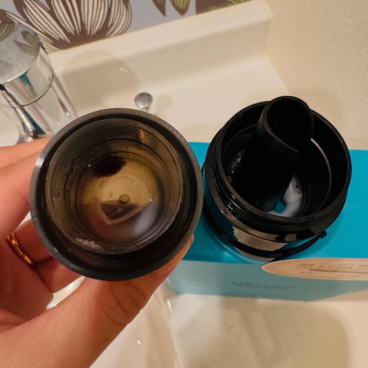 メロウチャーム 柔軟剤 エレガントブルーローズの香り/MELLOW CHARM/柔軟剤を使ったクチコミ（2枚目）