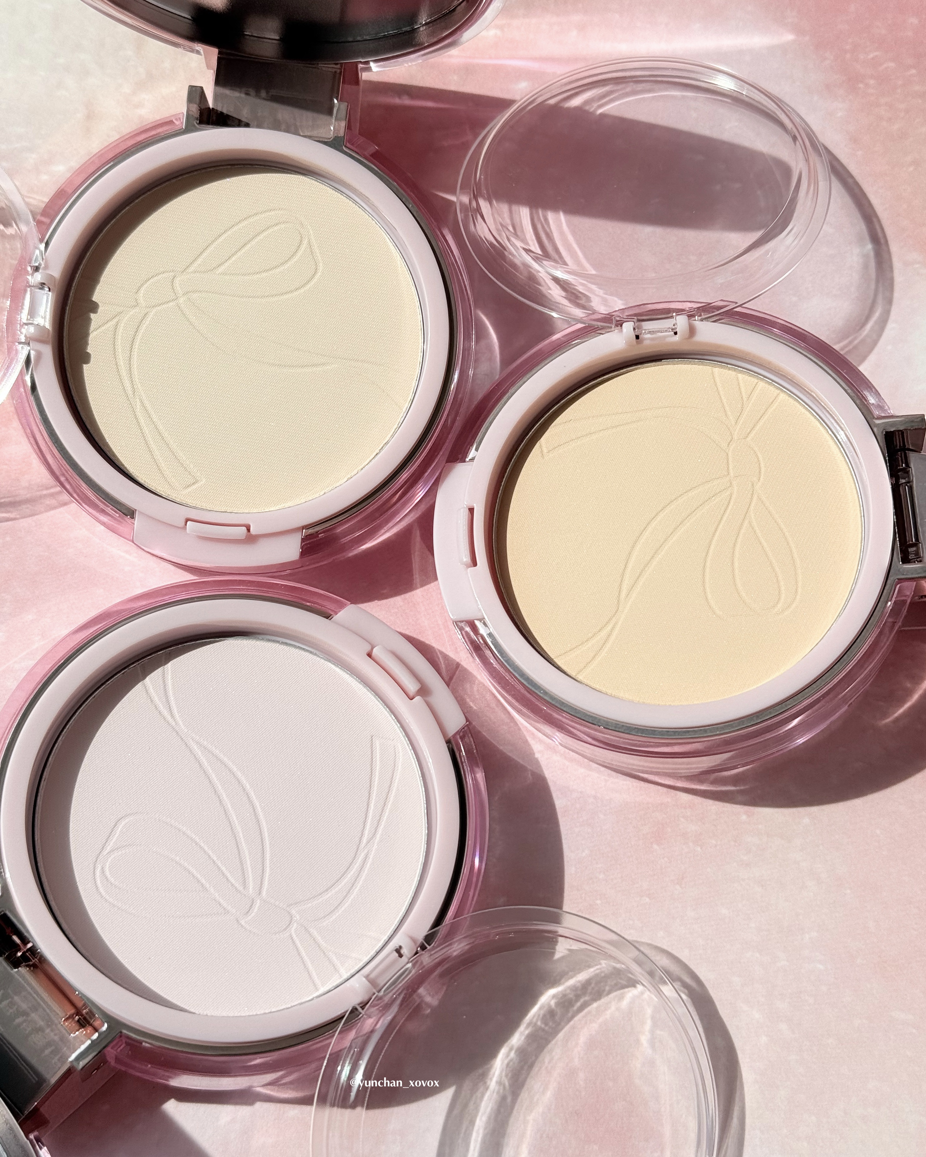 ザ・ブラーパウダーパクト/ABOUT TONE/プレストパウダーを使ったクチコミ（2枚目）