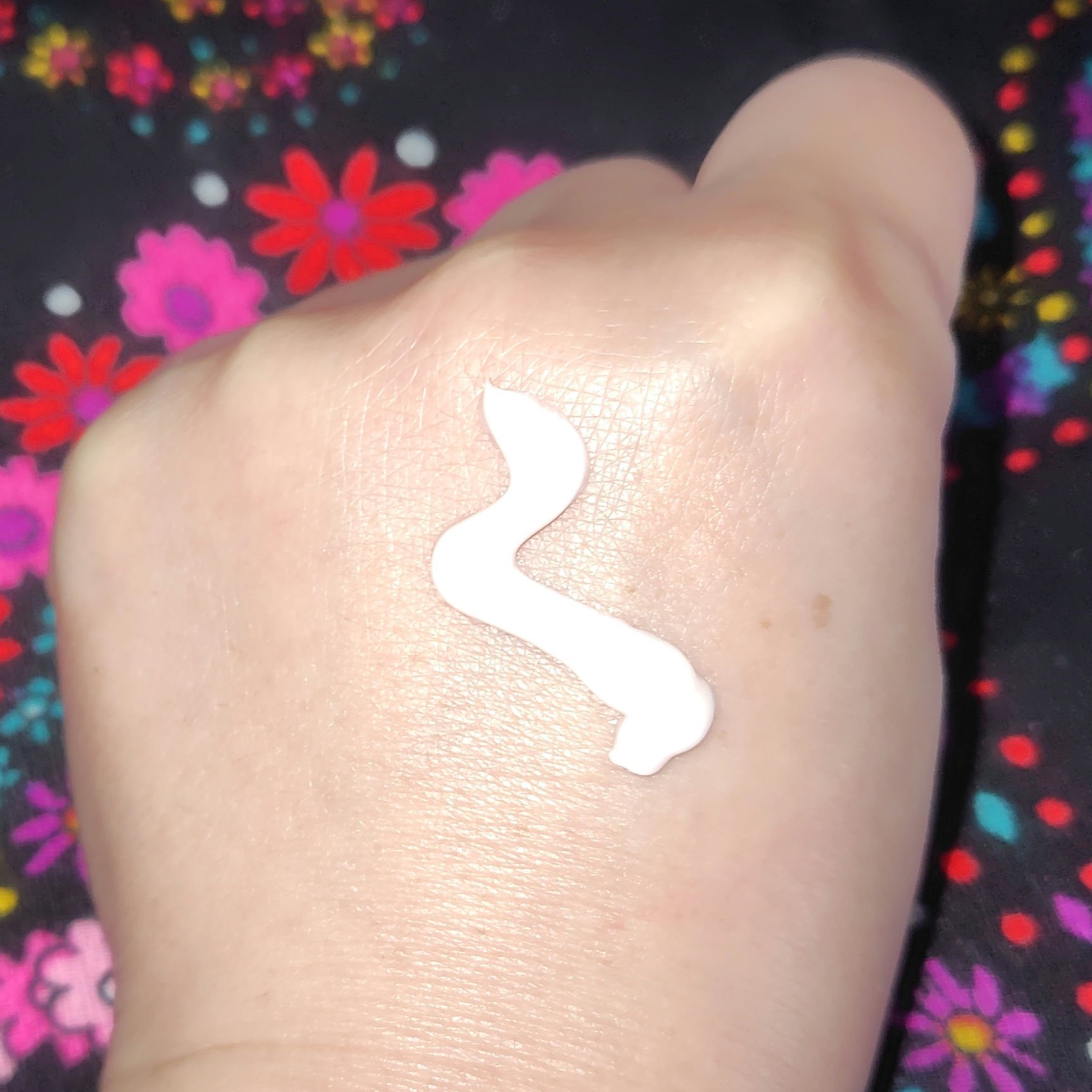 アルティミューン パワライジング ハンドクリーム/SHISEIDO/ハンドクリームを使ったクチコミ（3枚目）