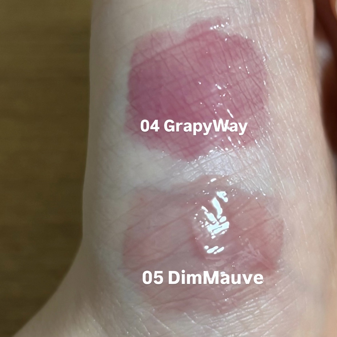 グラスティングカラーグロス/rom&nd/リップグロスを使ったクチコミ（2枚目）