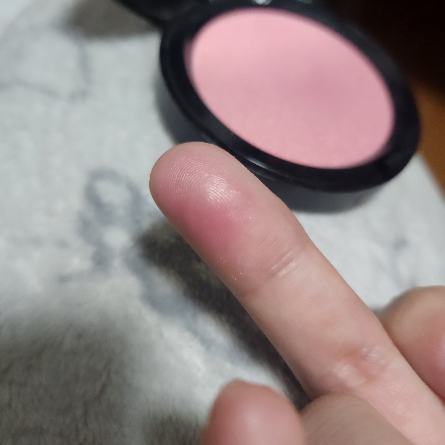 イルミネイティング ブロンジング パウダー/BOBBI BROWN/プレストパウダーを使ったクチコミ(3枚目)