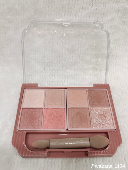 キャンメイク プティパレットアイズ(マットタイプ)のクチコミ「🍑CANMAKE Petit Palette Eyes M03🎀
こんにちは!わかなです! .....」(3枚目)