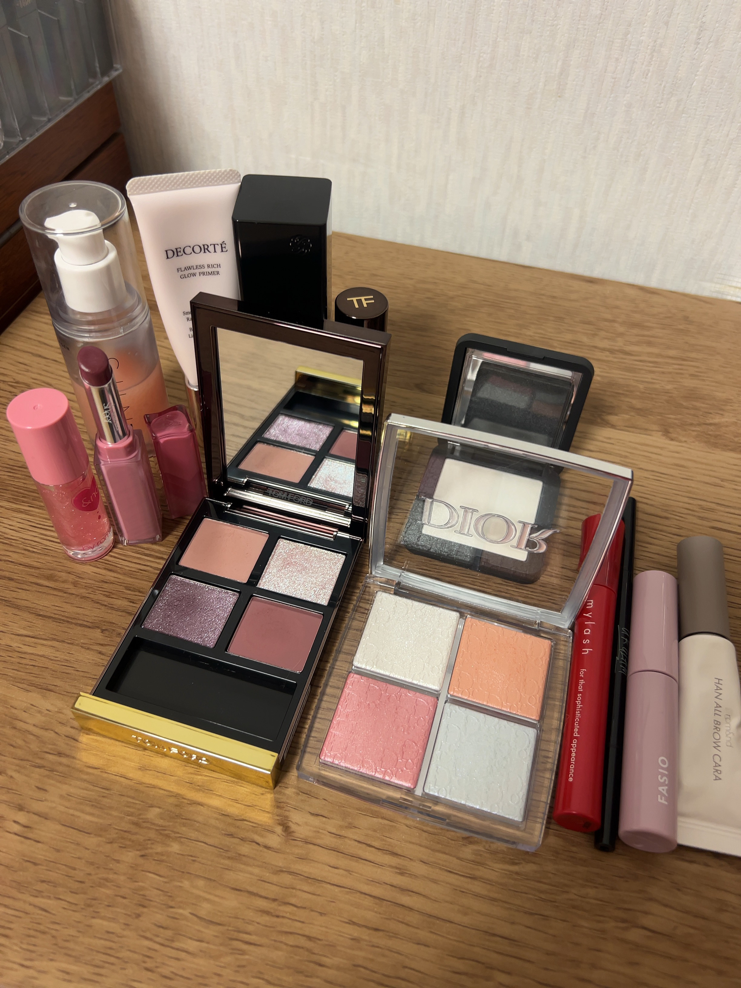 グラッシーコーティンググロス/&nd by rom&nd/リップグロスを使ったクチコミ（2枚目）