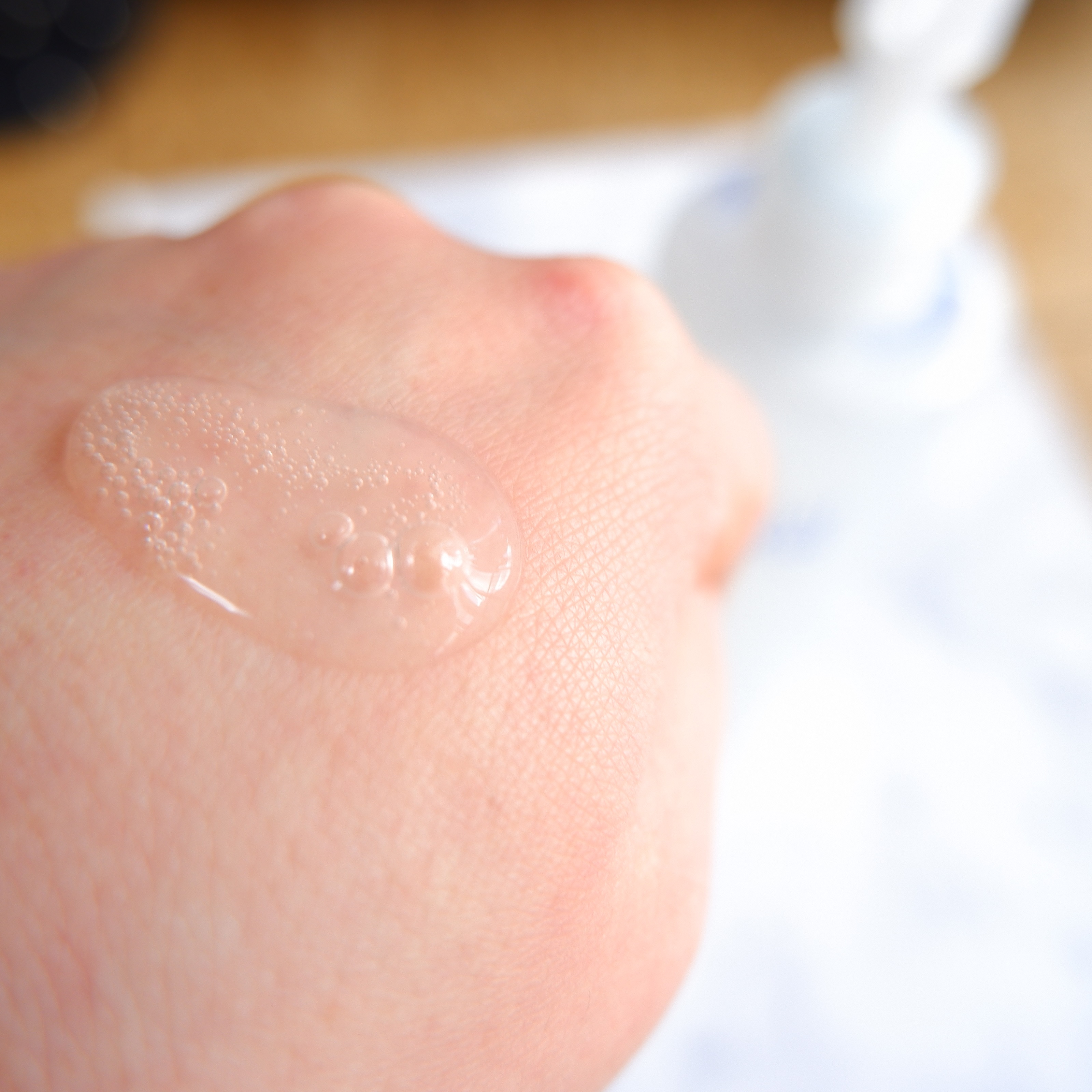 ナチュラルアクアジェル/Cure/ピーリングを使ったクチコミ（2枚目）