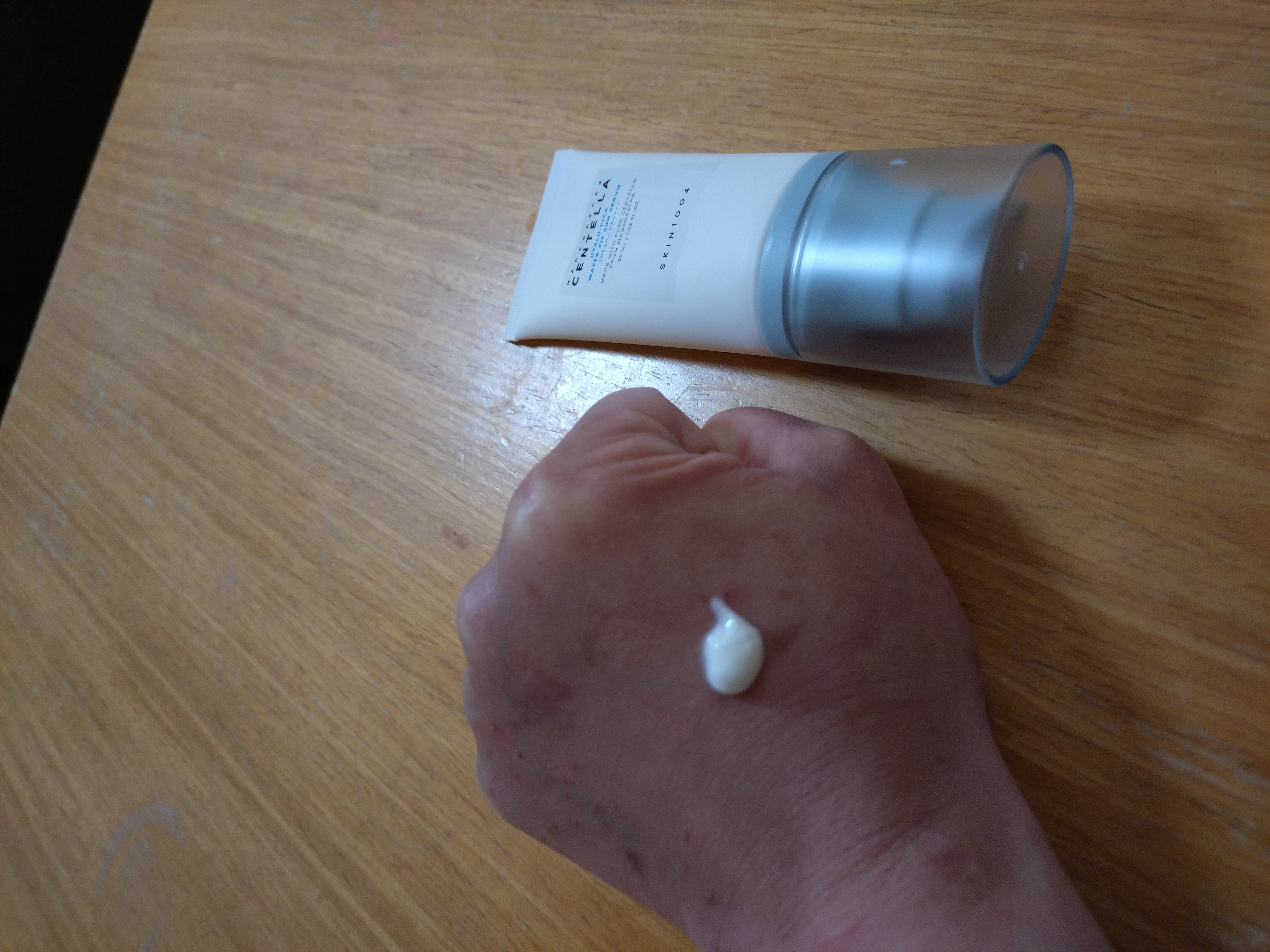 ヒアルーシカ ウォーターフィット サンセラム/SKIN1004/日焼け止めローションを使ったクチコミ（3枚目）