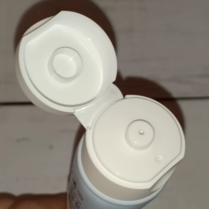 ウルトラライト透明UVクリーム/COSRX/日焼け止めクリームを使ったクチコミ（3枚目）