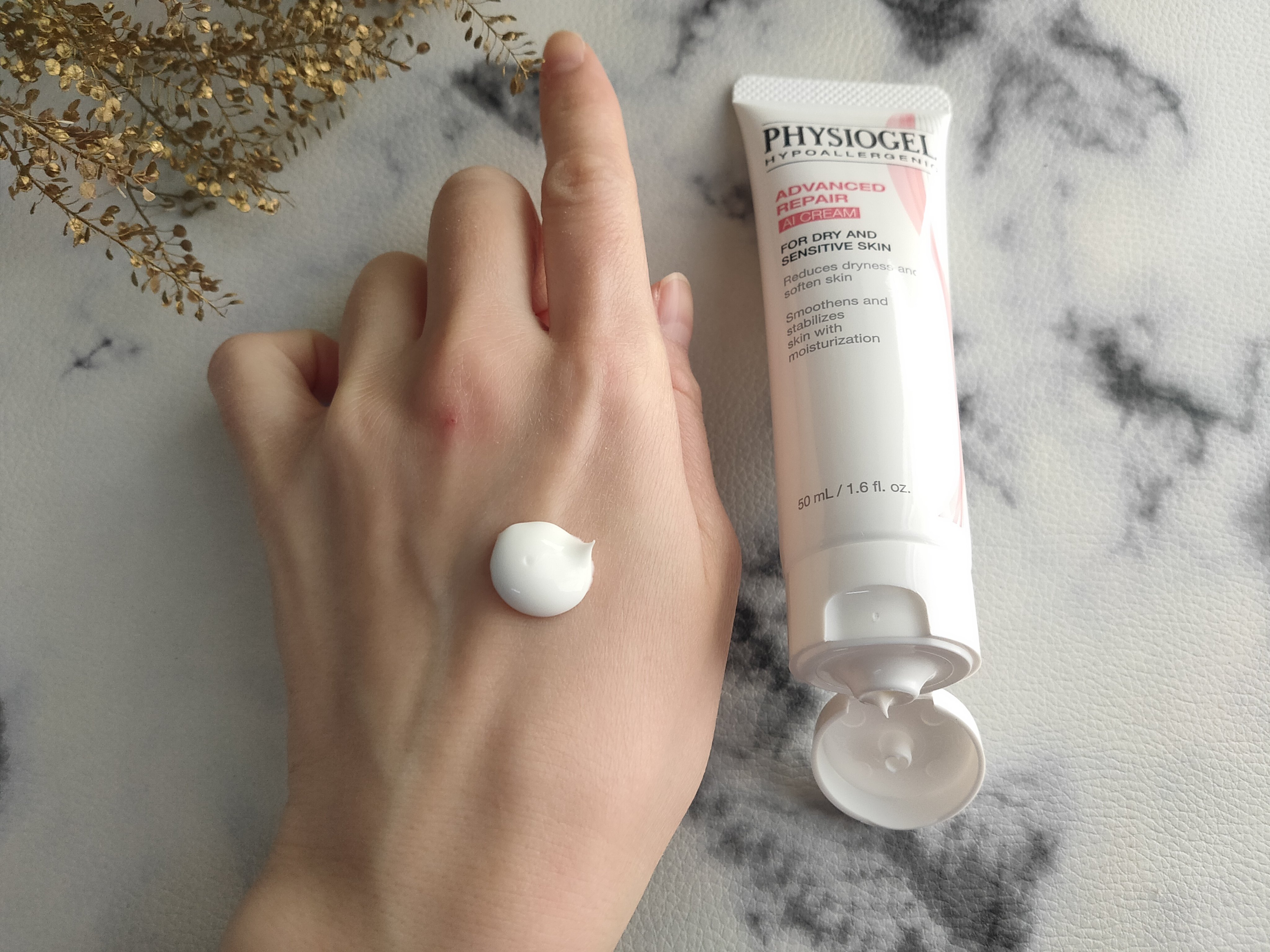 アドバンスドリペア AI クリーム/PHYSIOGEL/フェイスクリームを使ったクチコミ（2枚目）