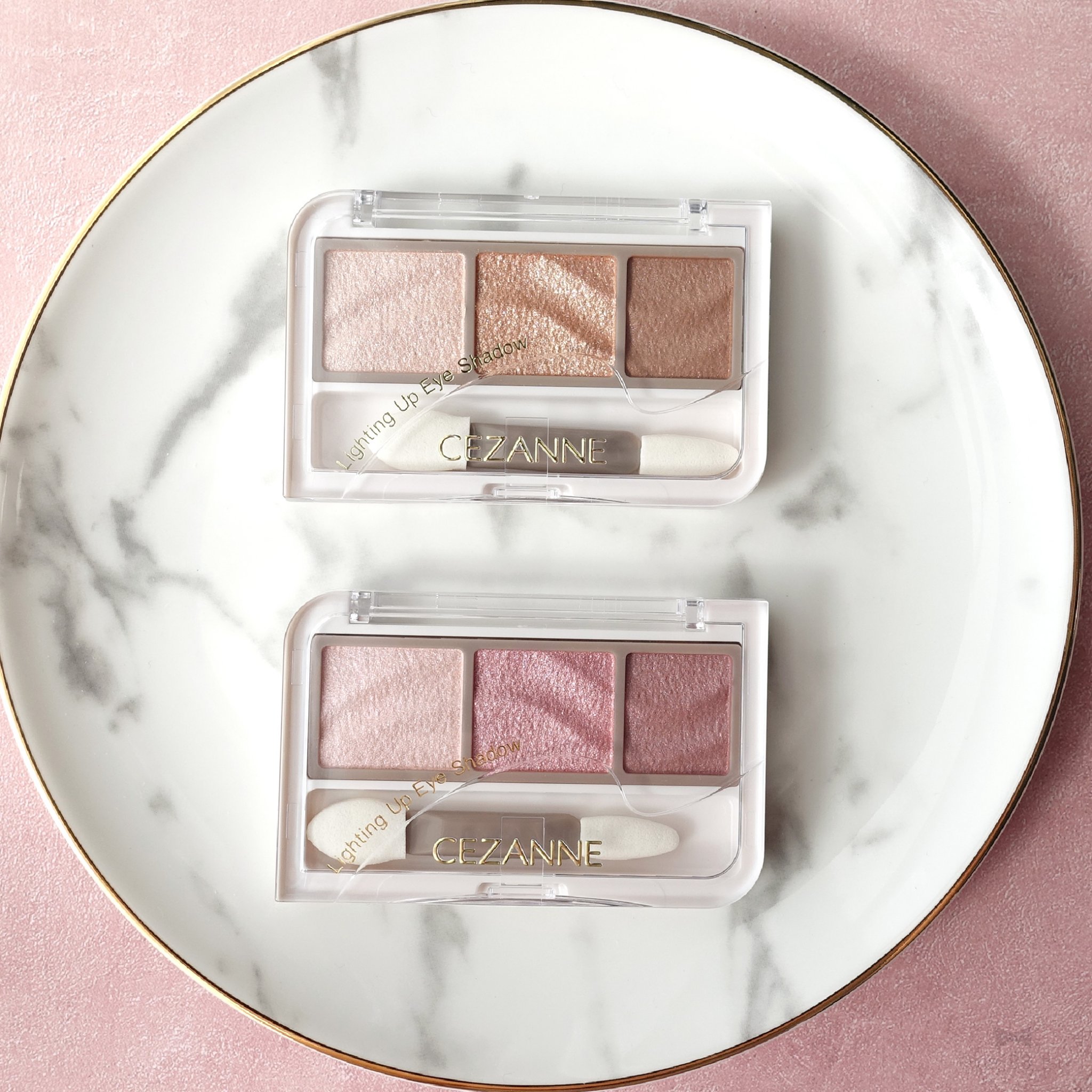ライティングアップアイシャドウ/CEZANNE/アイシャドウを使ったクチコミ（2枚目）