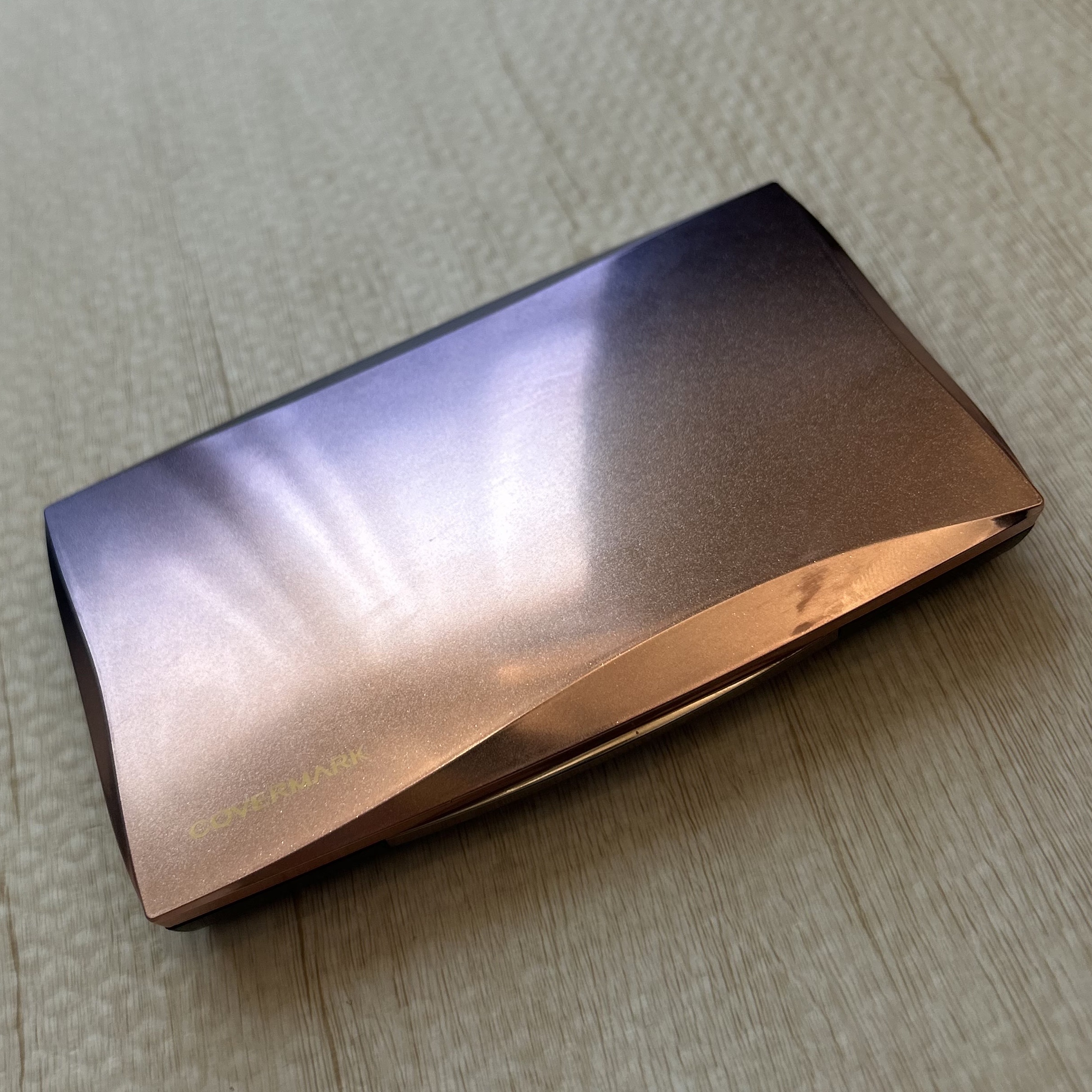 フローレス フィット/COVERMARK/クリーム・エマルジョンファンデーションを使ったクチコミ（1枚目）