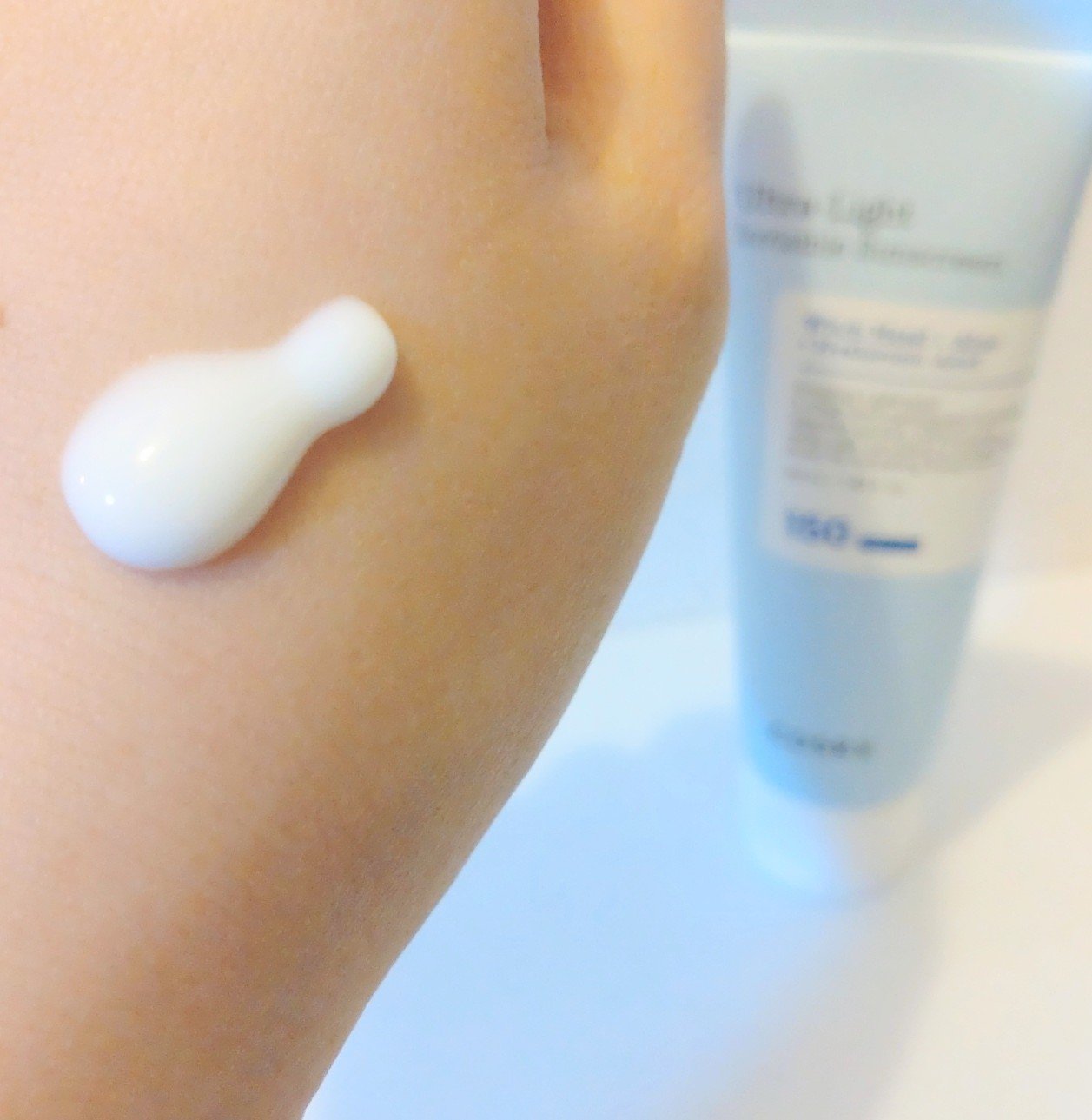 ウルトラライト透明UVクリーム/COSRX/日焼け止めクリームを使ったクチコミ（3枚目）