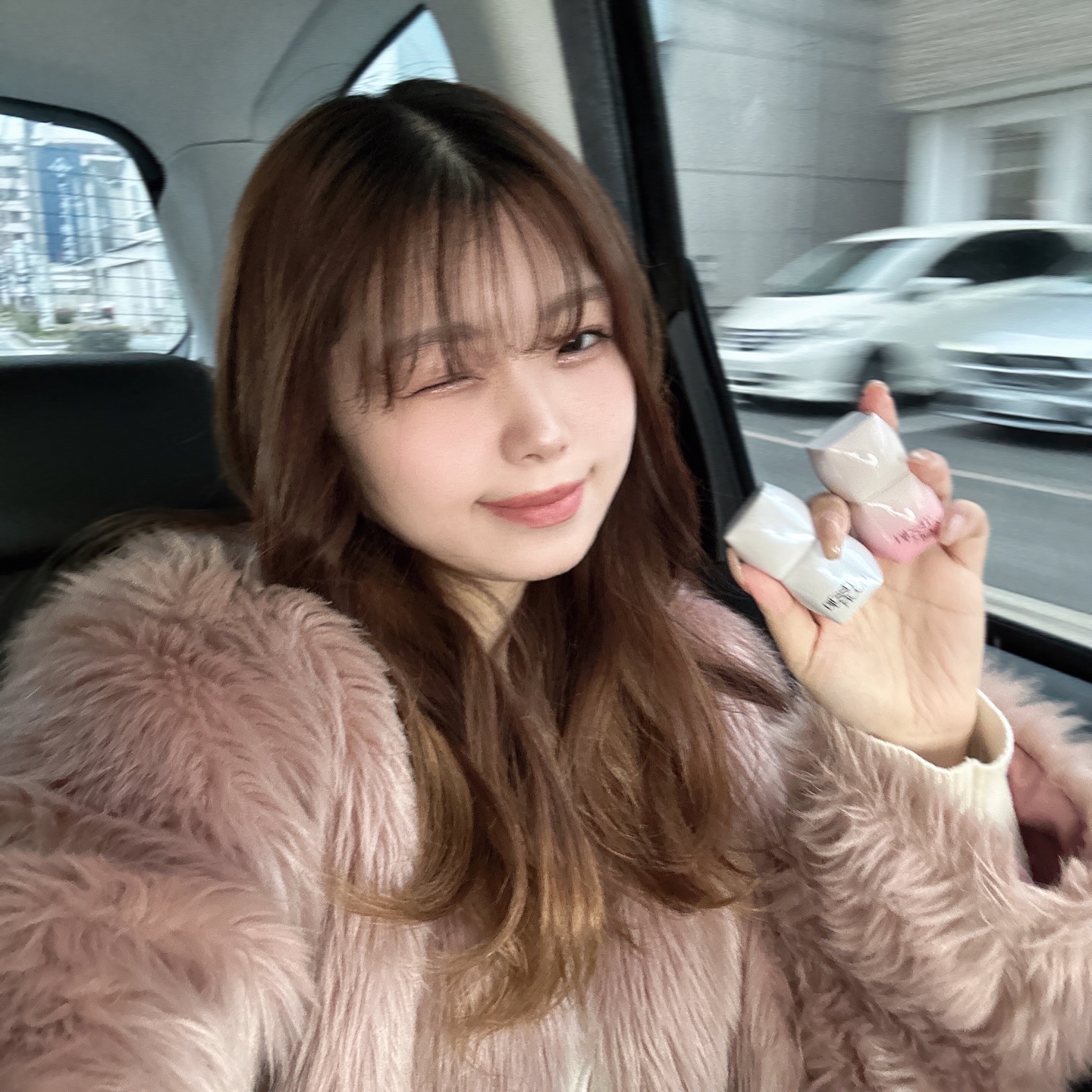 Veil Melting Glass Highlighter 01.Diamond Dust/BLESSED MOON/リキッドハイライトを使ったクチコミ（1枚目）