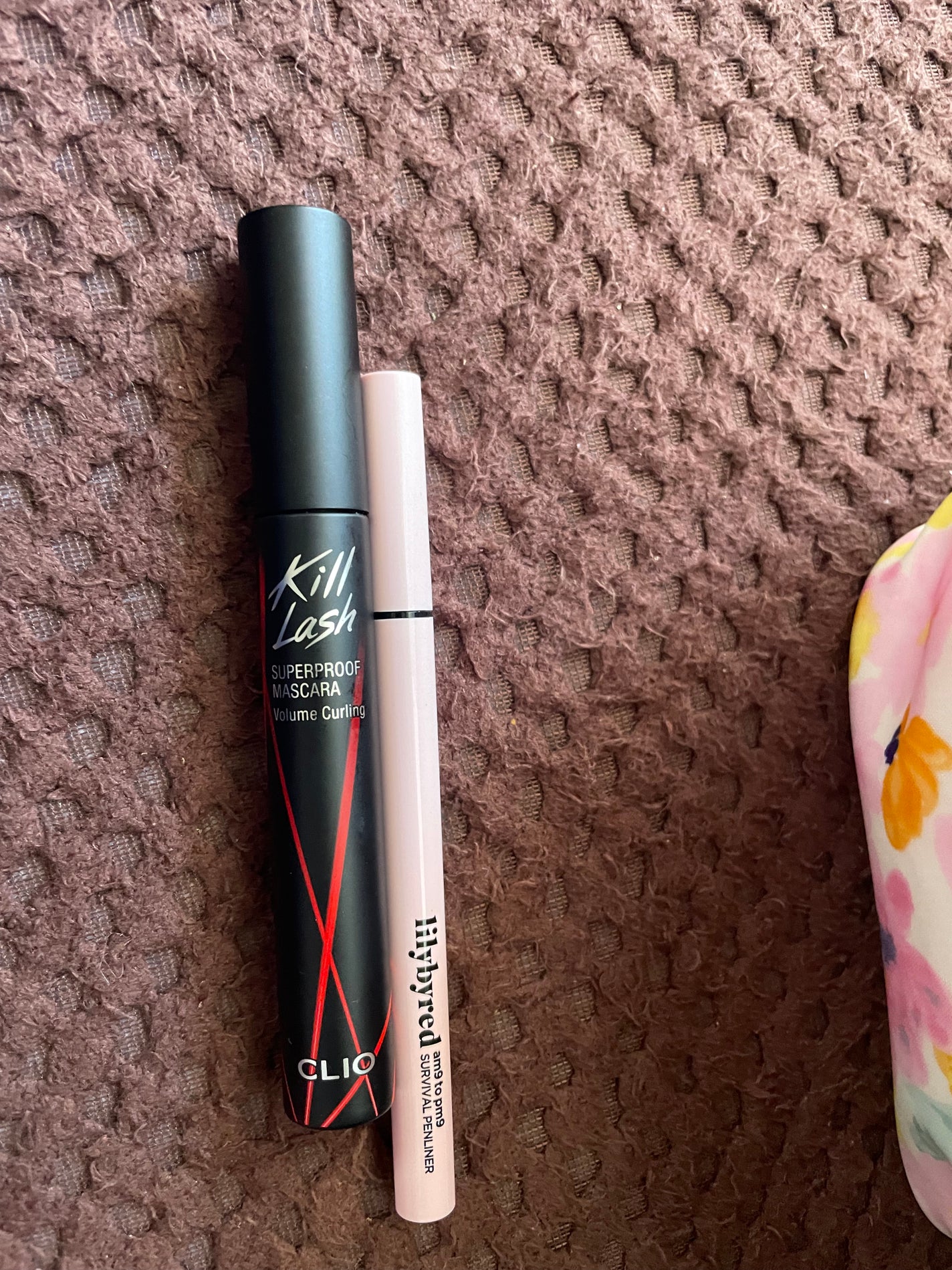 ゆー on LIPS 「#韓国コスメブラック×ブラックでしっかりメイク..」(1枚目)