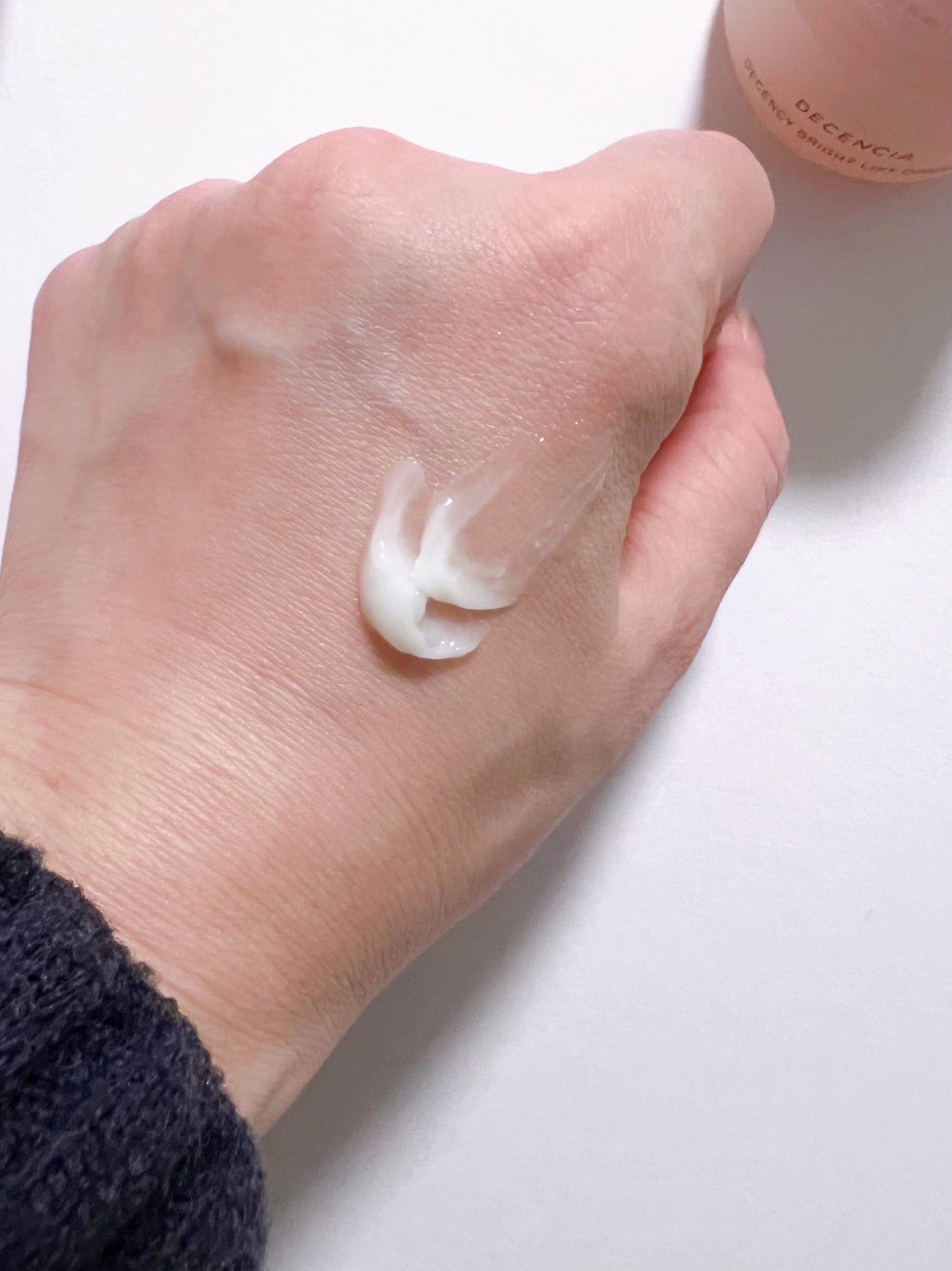 ディセンシア ディセンシー ブライトリフト クリーム/DECENCIA/フェイスクリームを使ったクチコミ(3枚目)