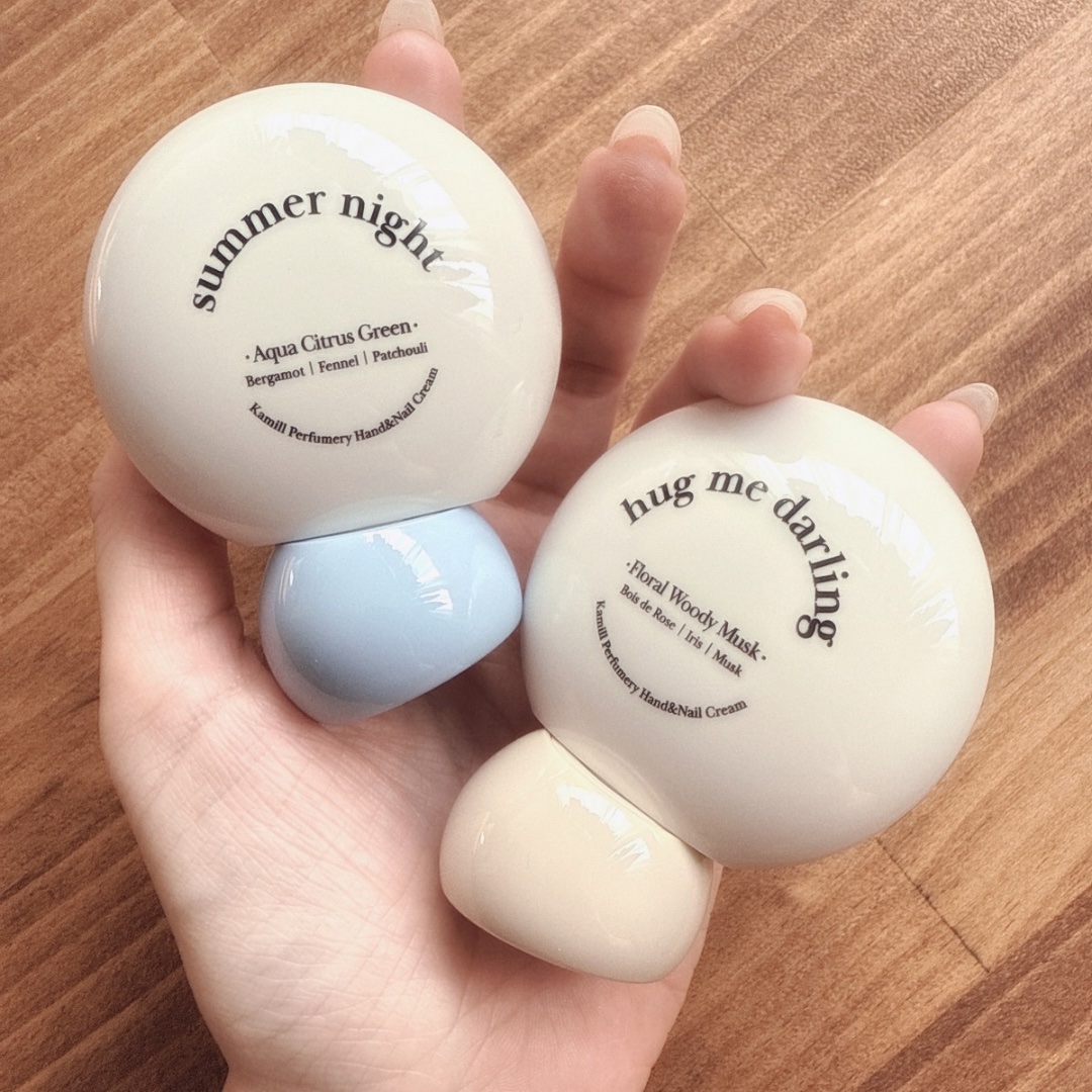 パフューマリー ハンド＆ネイルクリーム サマーナイト 50ml/カミール/ハンドクリームを使ったクチコミ（2枚目）