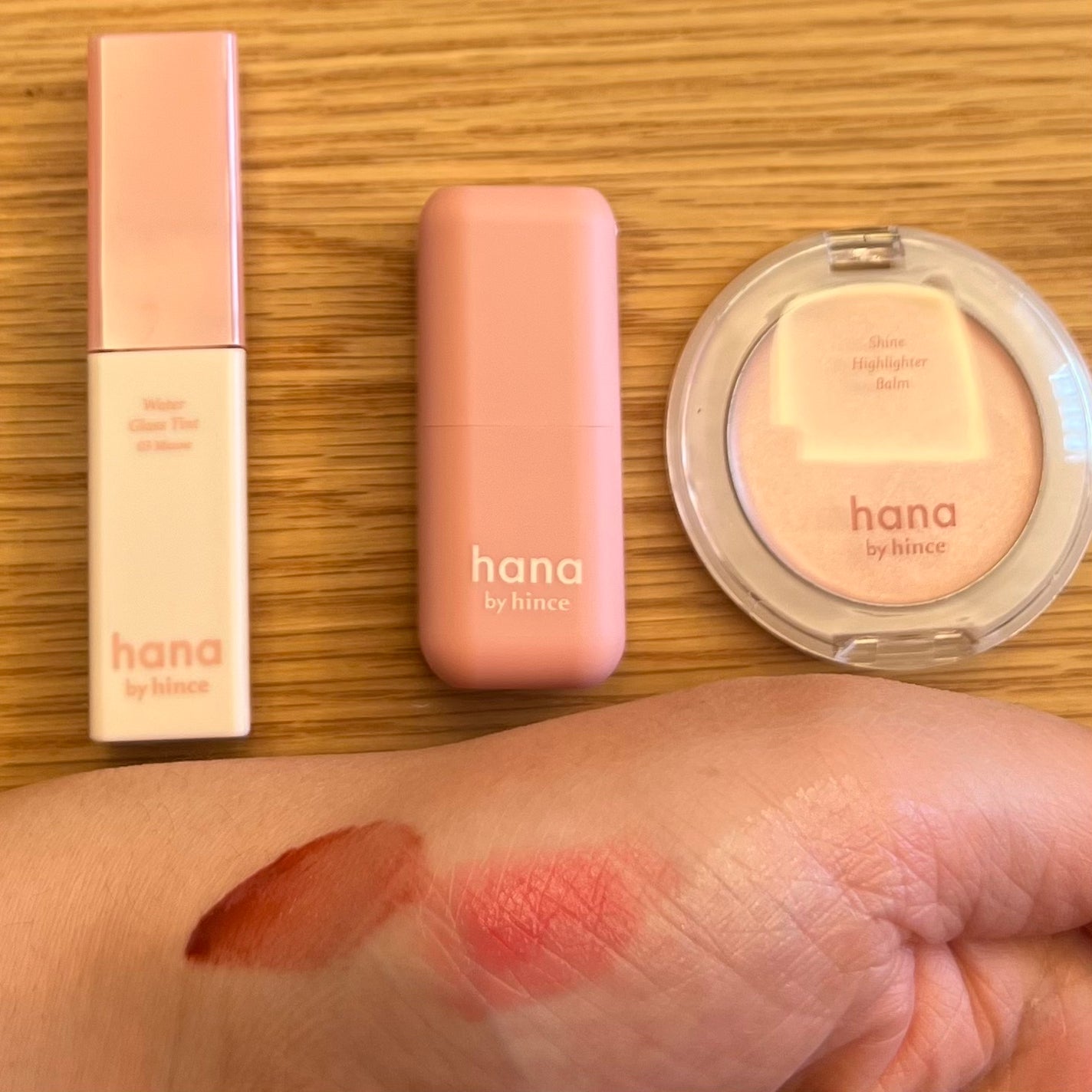 シャインハイライターバーム/hana by hince/クリームハイライトを使ったクチコミ(2枚目)