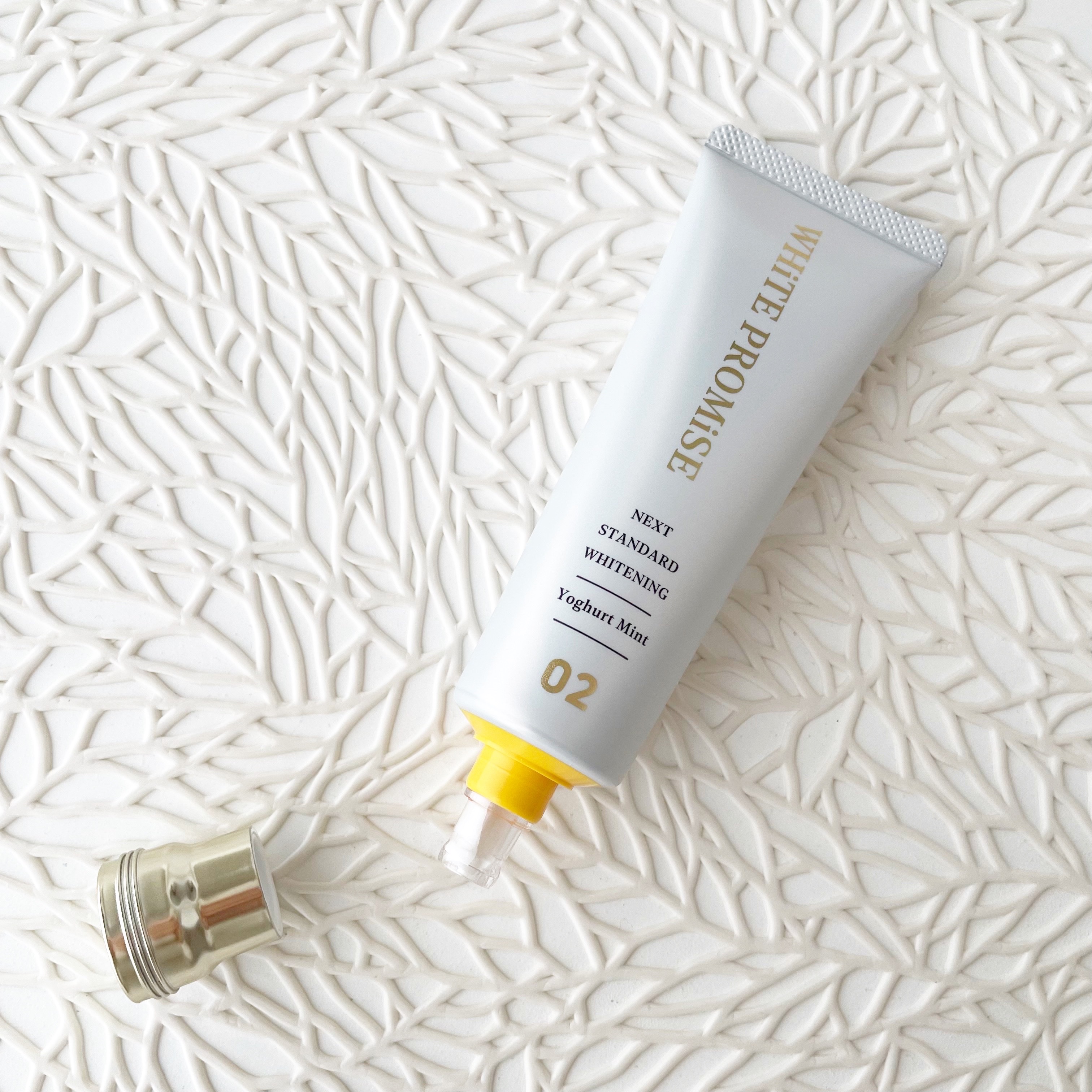 ホワイトプロミス  美白*＋むし歯予防*/WHiTE PROMiSE/歯磨き粉を使ったクチコミ（3枚目）