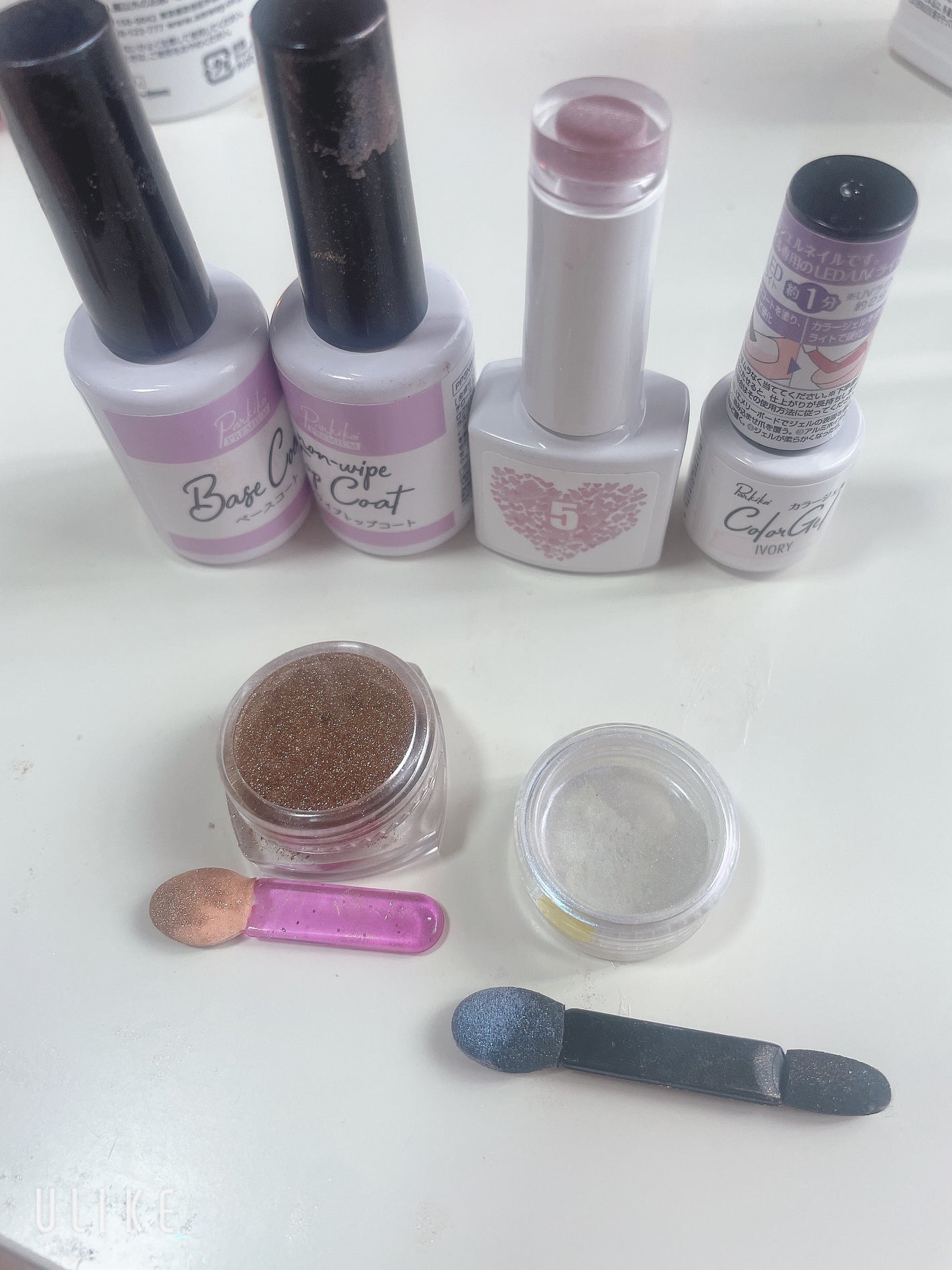 ミラーネイルパウダー/DAISO/ネイル用品を使ったクチコミ(5枚目)