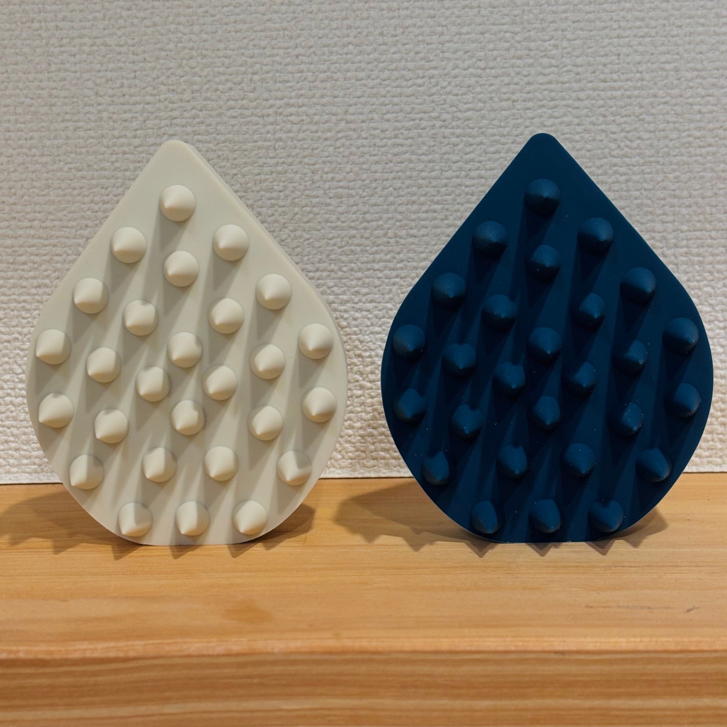 リラクシングマッサージブラシ/エトヴォス/スカルプブラシを使ったクチコミ(2枚目)