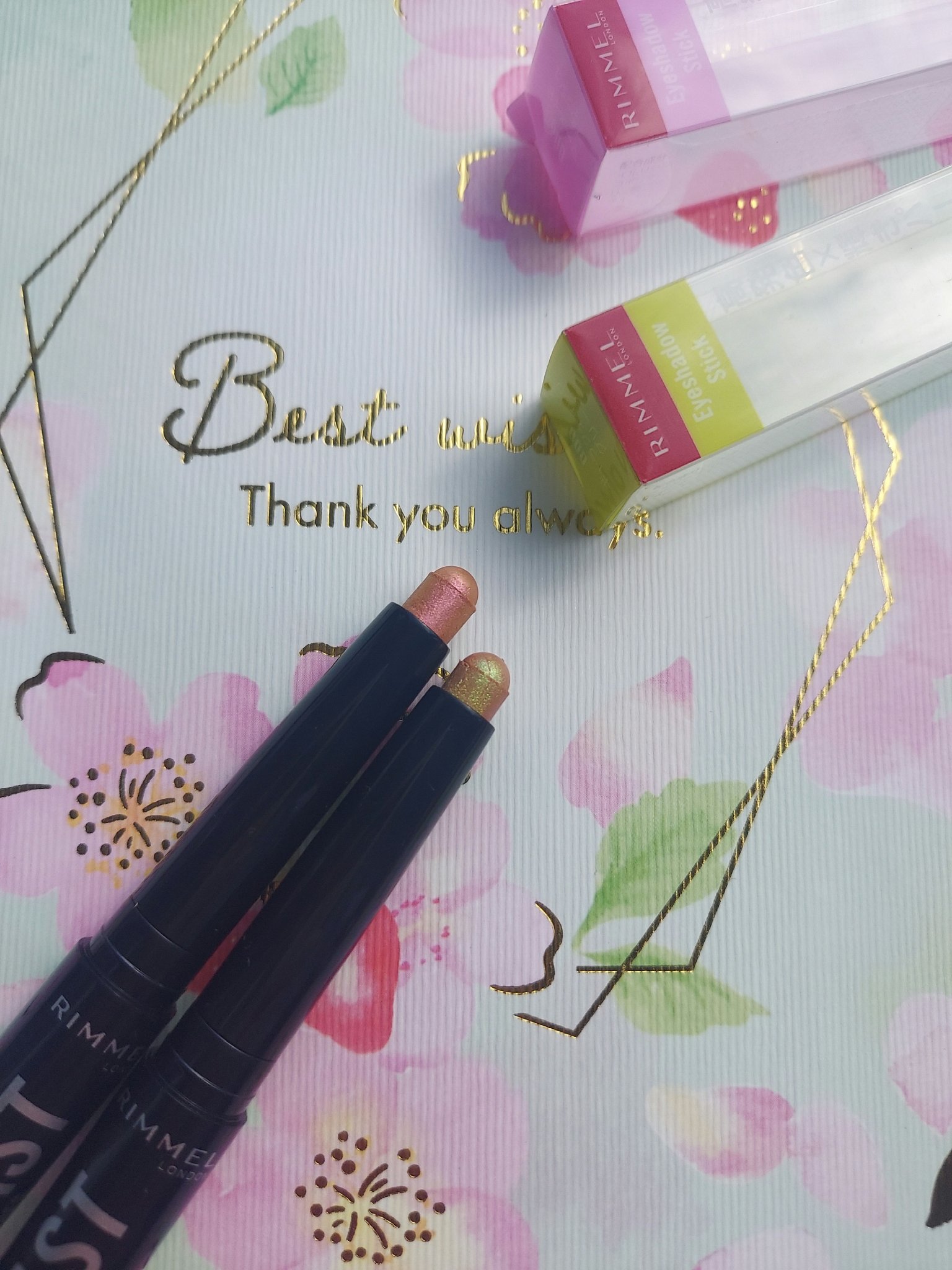 ワンダー ラスト アイシャドウ スティック/リンメル ロンドン/スティックアイシャドウを使ったクチコミ（1枚目）