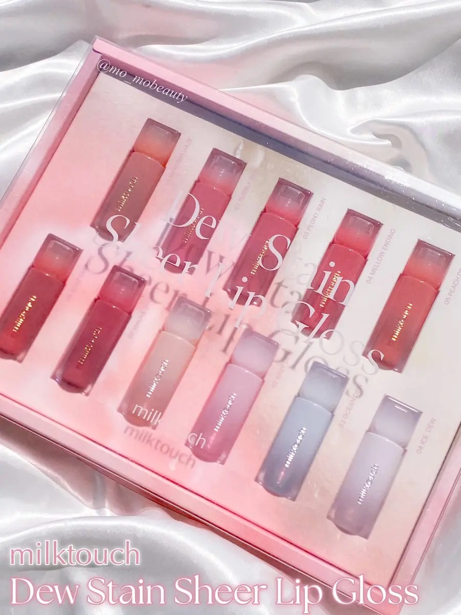 ミルクタッチの新作リップ、
花雨グロスがちゅるちゅる光って
とんでもなく可愛い✨ 


花びらの上を、ぷるんと弾む雨雫のような
ツヤと低彩度でシアーな発色が好きすぎる…

オーロラの方はパールがぎっしり詰まっていて
偏光好きにはたまらない！