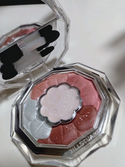 ジルスチュアート ブルームクチュール アイズ/JILL STUART/アイシャドウパレットを使ったクチコミ(1枚目)