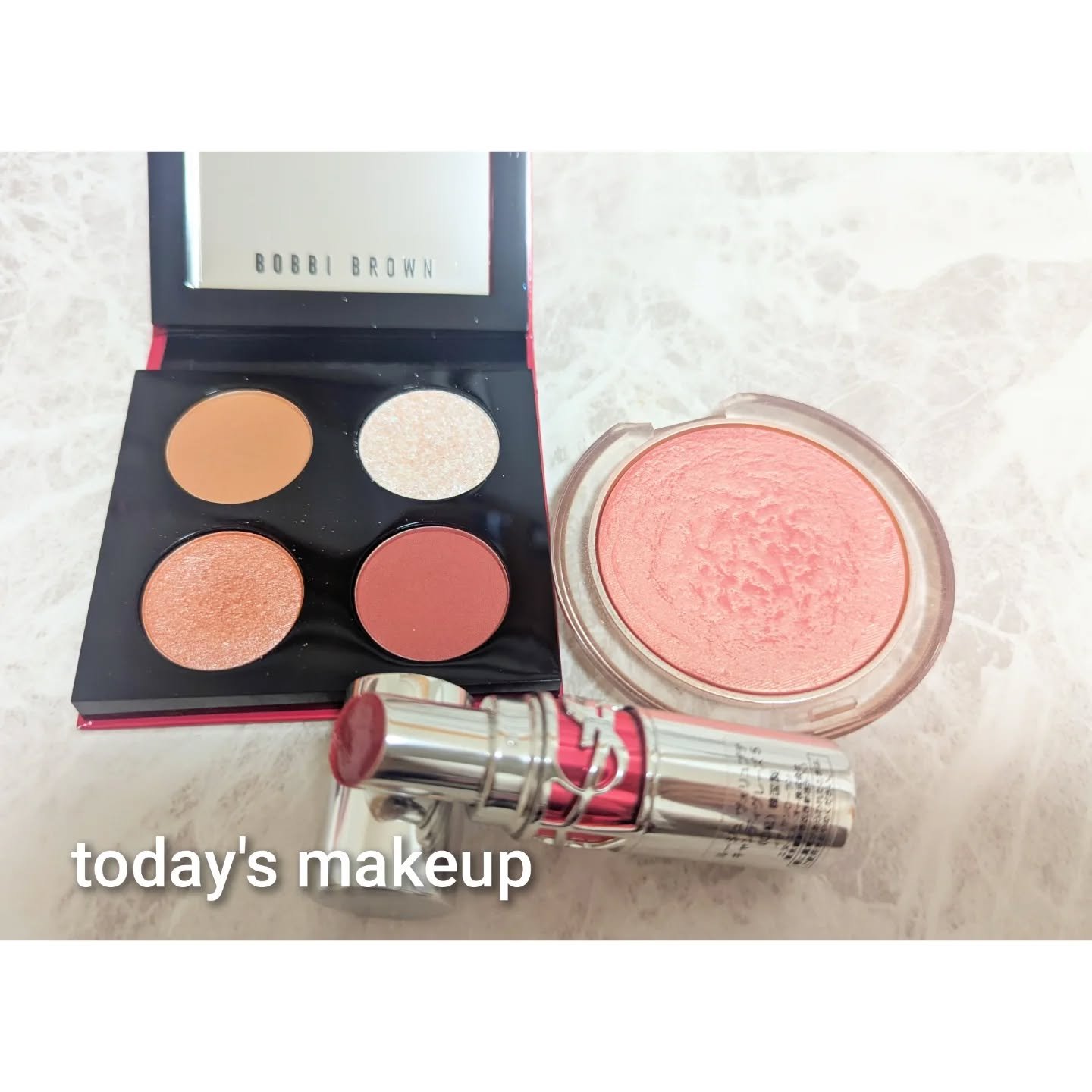 ルナ ライツ アイシャドウ クォード【LUNAR NEW YEAR COLLECTION】/BOBBI BROWN/アイシャドウパレットを使ったクチコミ（1枚目）