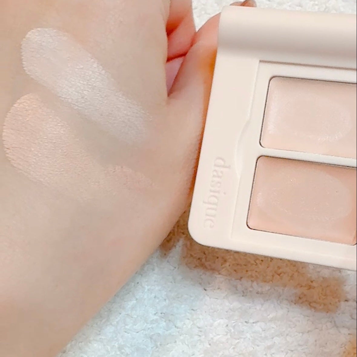 mari on LIPS 「---------*-*-*-*-*-*-*-*-------..」(4枚目)