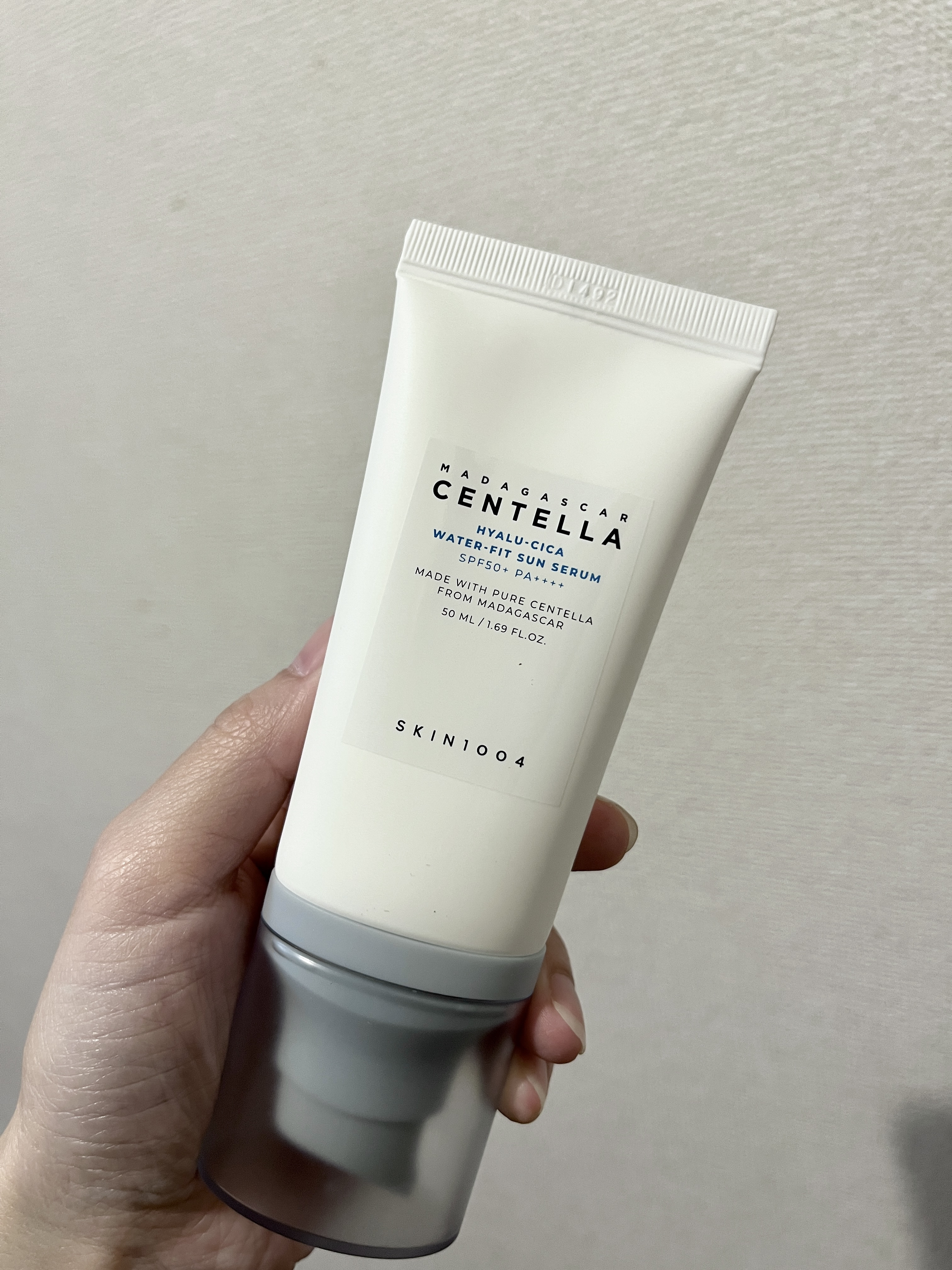 ヒアルーシカ ウォーターフィット サンセラム/SKIN1004/日焼け止めローションを使ったクチコミ（1枚目）