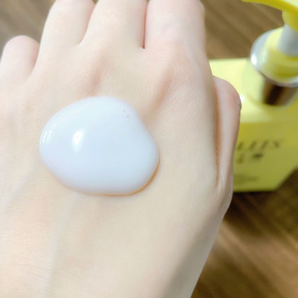 モイストC 薬用ボディミルク リラックスハーブの香り/リッツ/ボディミルクを使ったクチコミ(4枚目)