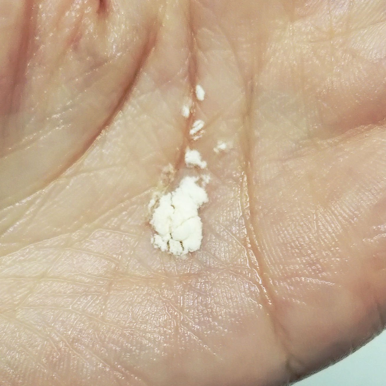 ピュアビタミンC 50% ブースティングパウダー/Dr.Althea/フェイスパウダーを使ったクチコミ(5枚目)