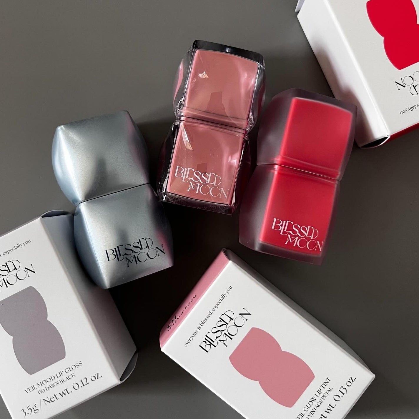 Veil Glow Lip Tint/BLESSED MOON/リップティントを使ったクチコミ(1枚目)