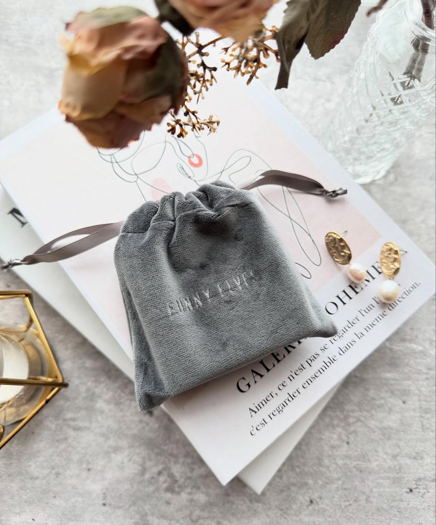 ソフトマットプレストパウダー/FUNNY ELVES方里/プレストパウダーを使ったクチコミ(4枚目)