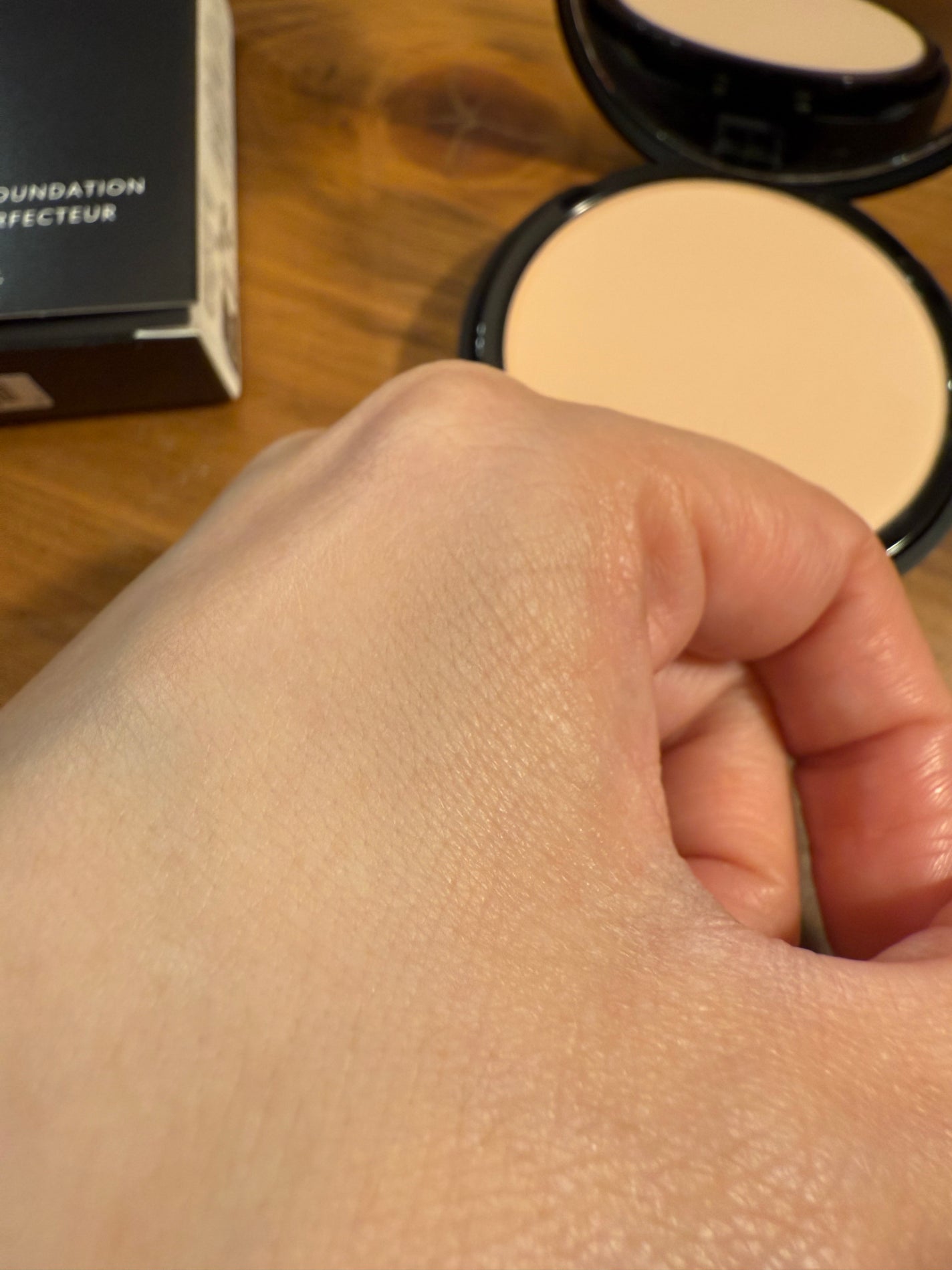 ベアプロ 24HR パウダー ファンデーション/bareMinerals/パウダーファンデーションを使ったクチコミ(2枚目)