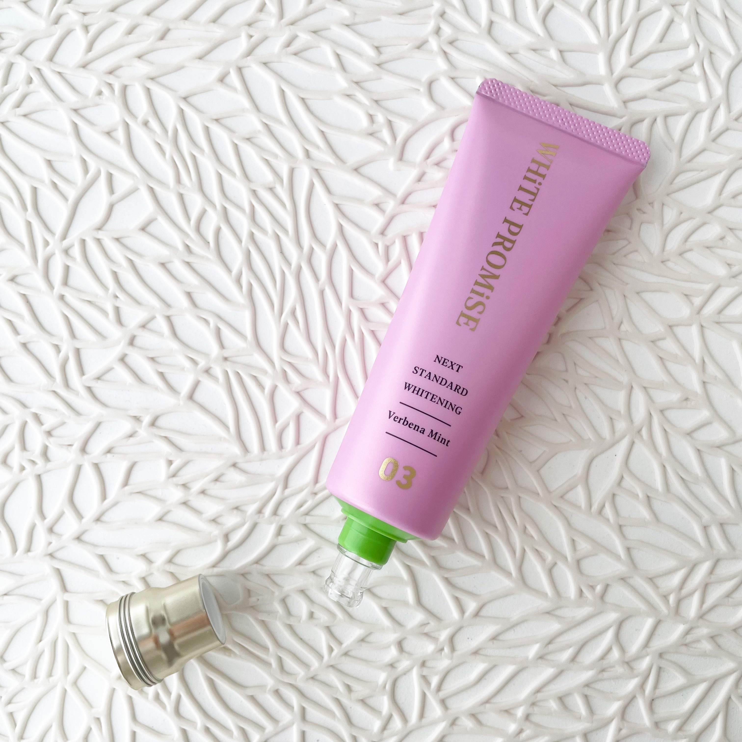 ホワイトプロミス  美白*＋口臭ケア ０３：ヴァーベナミント/WHiTE PROMiSE/歯磨き粉を使ったクチコミ（2枚目）